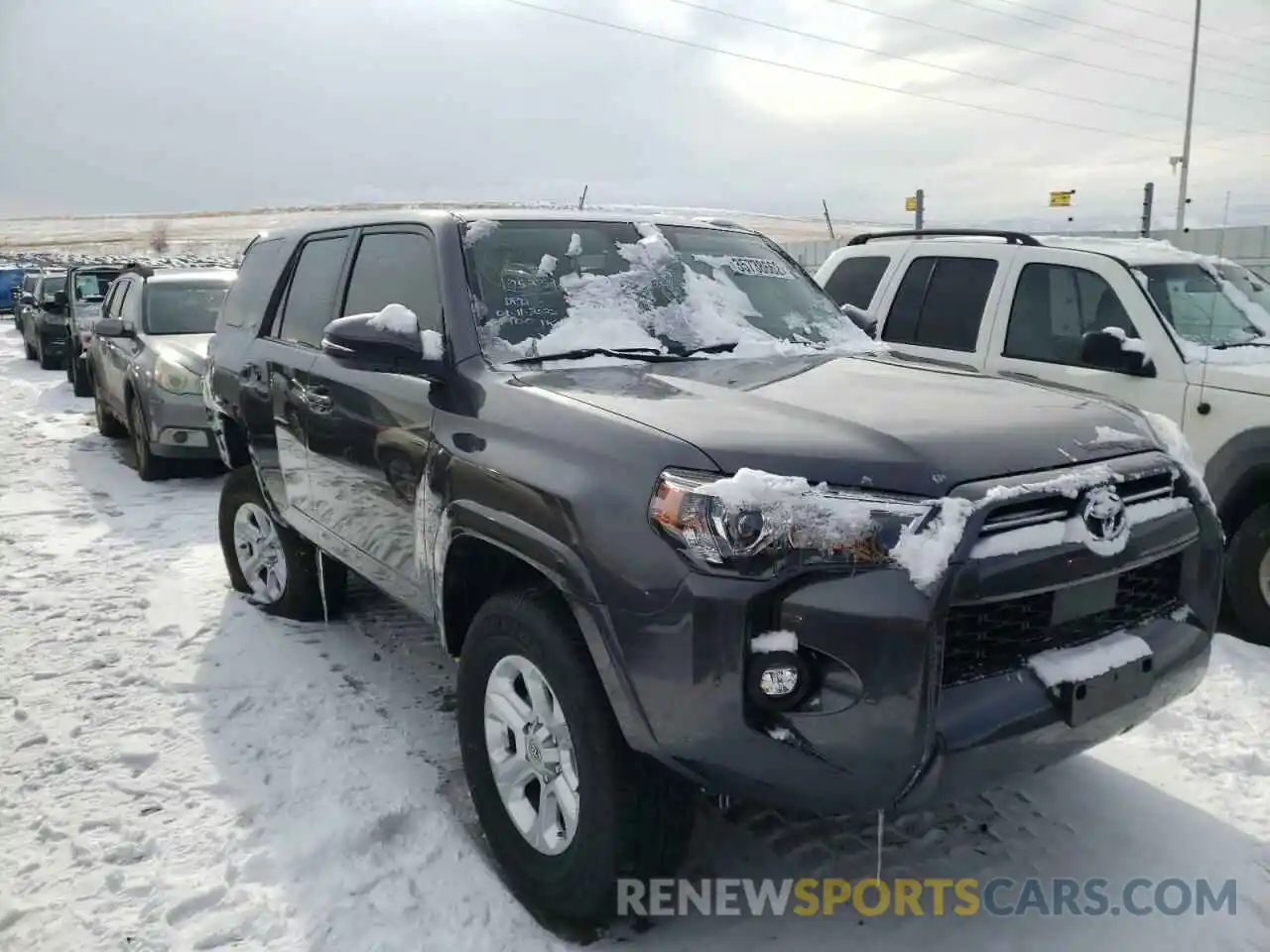 1 Photograph of a damaged car JTENU5JR3M5954959 TOYOTA 4RUNNER 2021