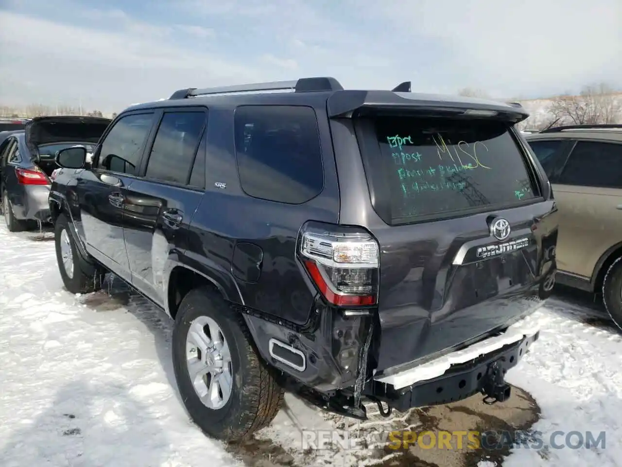 3 Photograph of a damaged car JTENU5JR3M5954959 TOYOTA 4RUNNER 2021