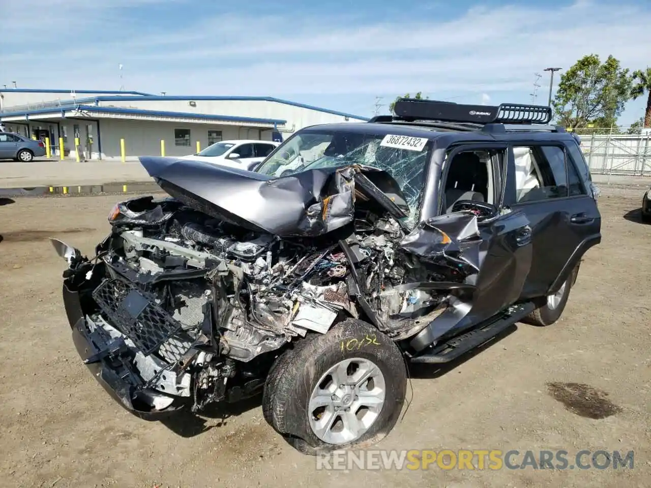 2 Photograph of a damaged car JTENU5JR4M5963251 TOYOTA 4RUNNER 2021