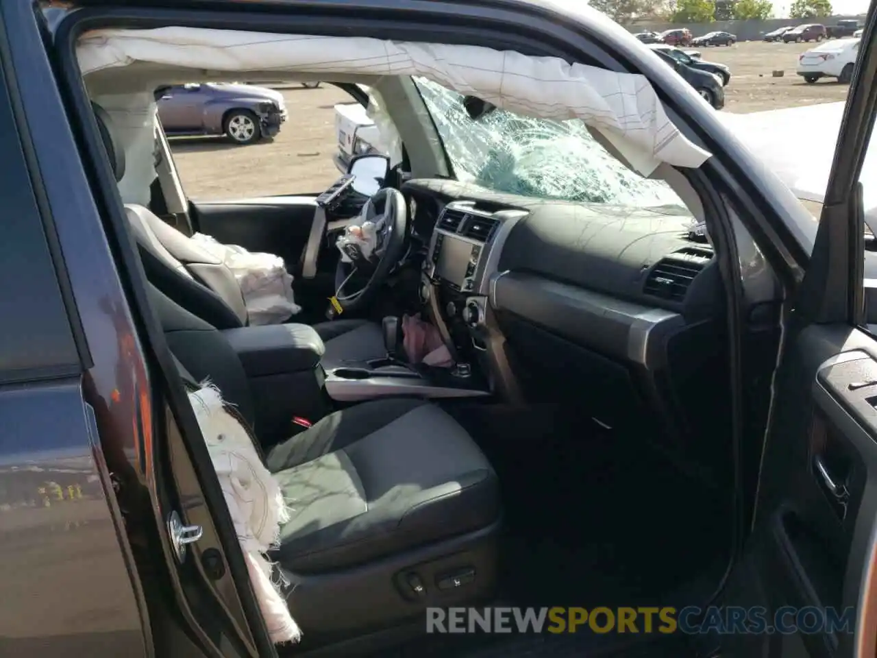 5 Photograph of a damaged car JTENU5JR4M5963251 TOYOTA 4RUNNER 2021