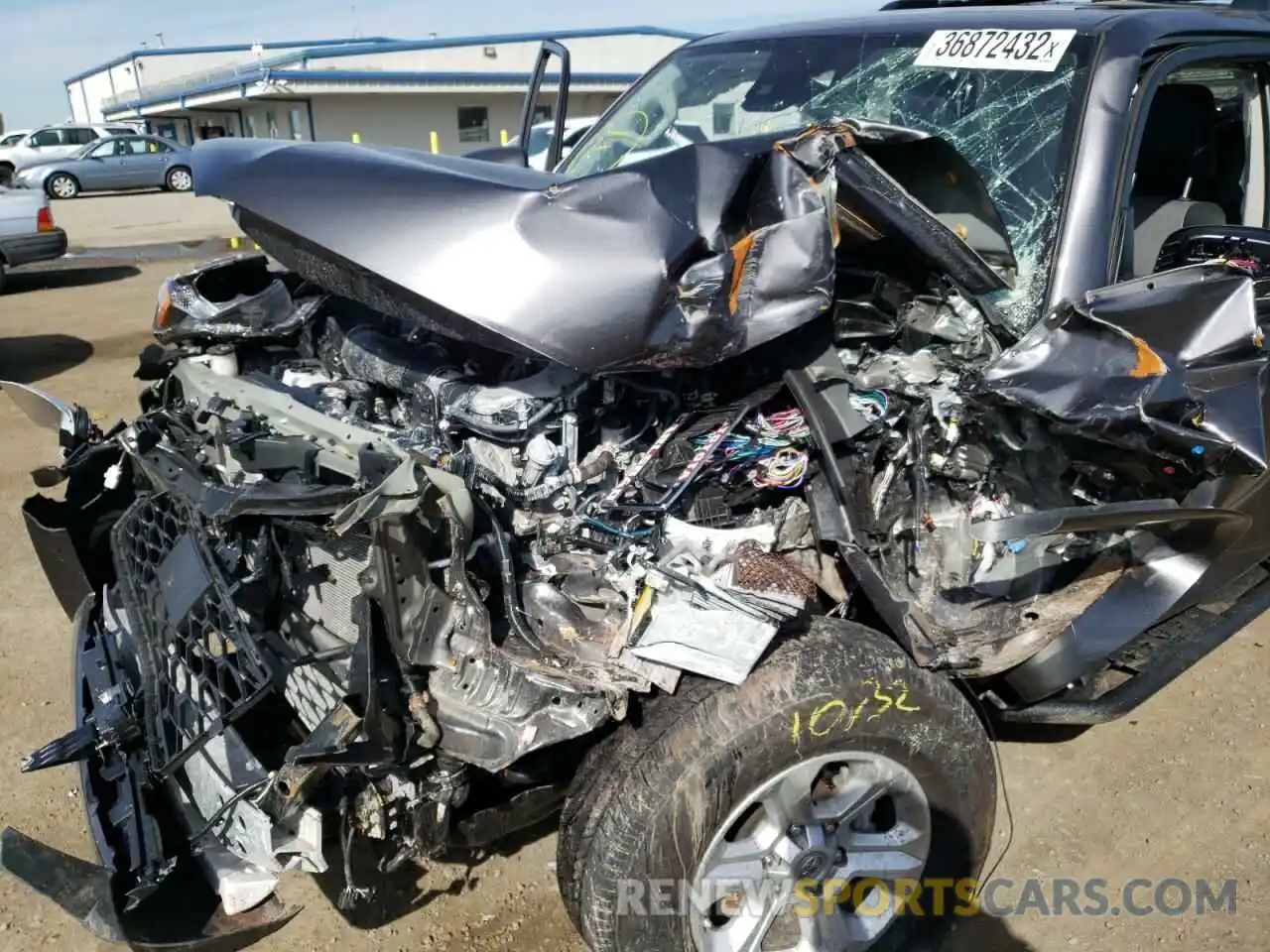 9 Photograph of a damaged car JTENU5JR4M5963251 TOYOTA 4RUNNER 2021