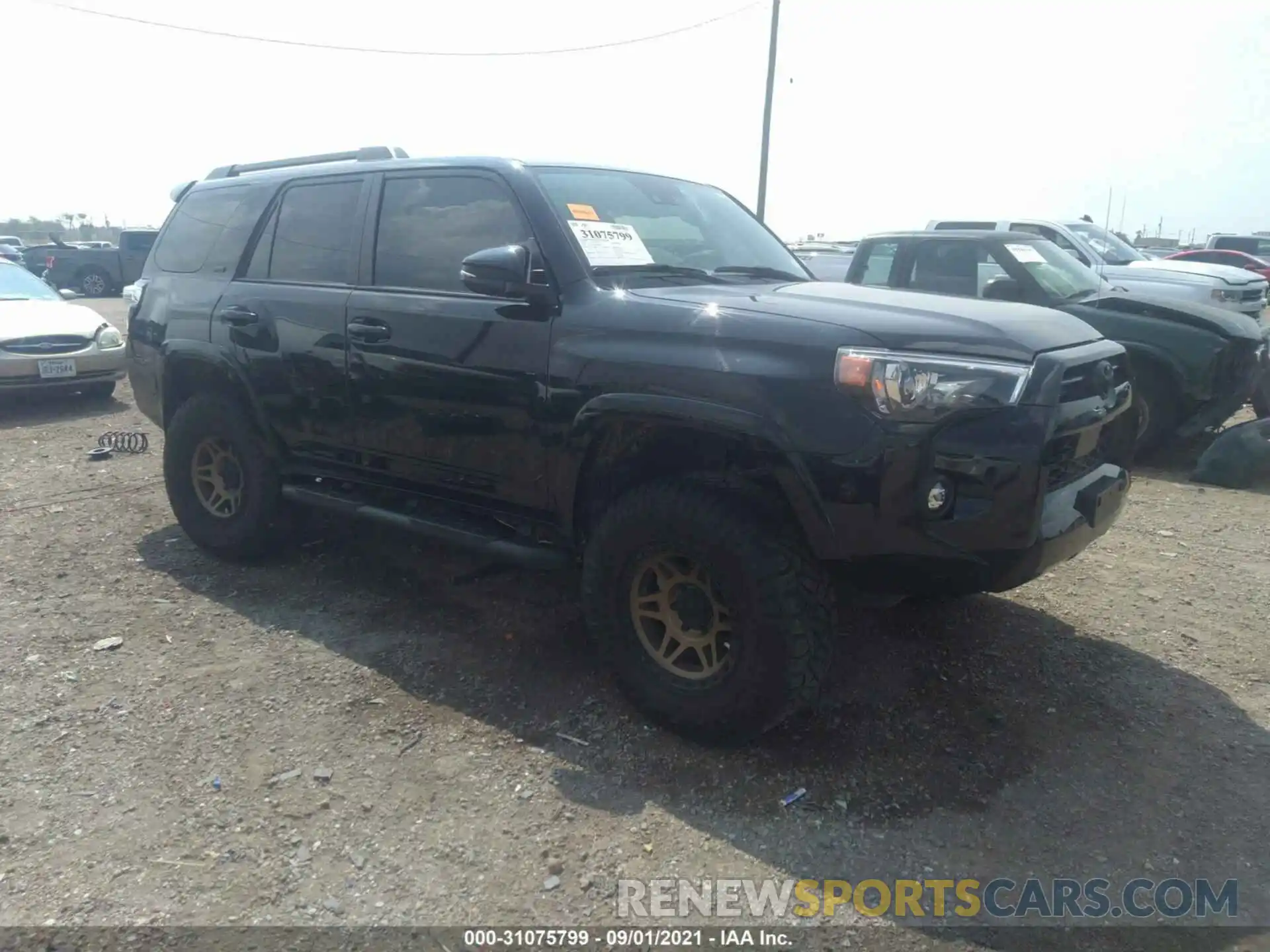 1 Photograph of a damaged car JTENU5JR5M5848531 TOYOTA 4RUNNER 2021