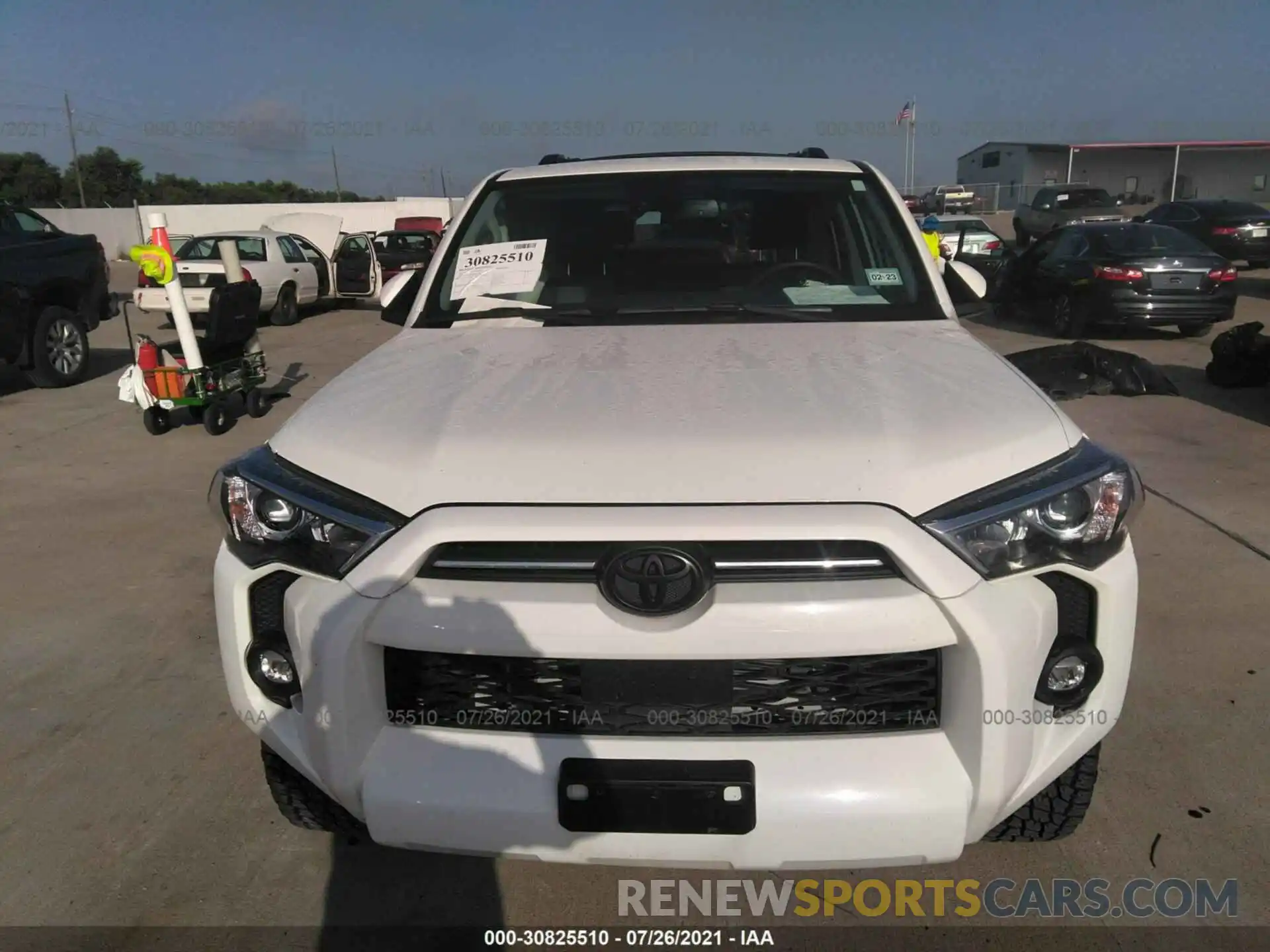 6 Photograph of a damaged car JTENU5JR5M5877530 TOYOTA 4RUNNER 2021