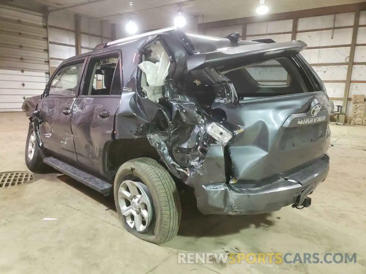 3 Photograph of a damaged car JTENU5JR5M5919033 TOYOTA 4RUNNER 2021