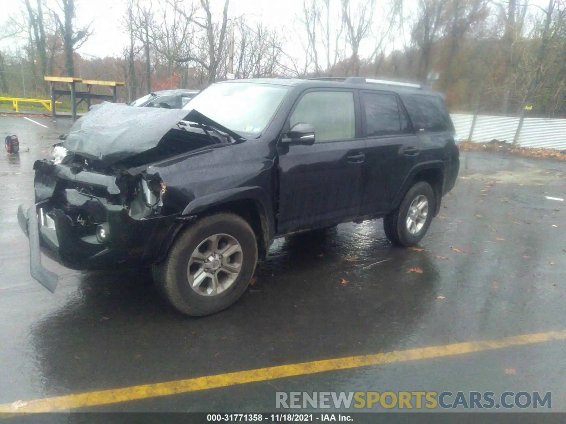 2 Photograph of a damaged car JTENU5JR5M5952064 TOYOTA 4RUNNER 2021