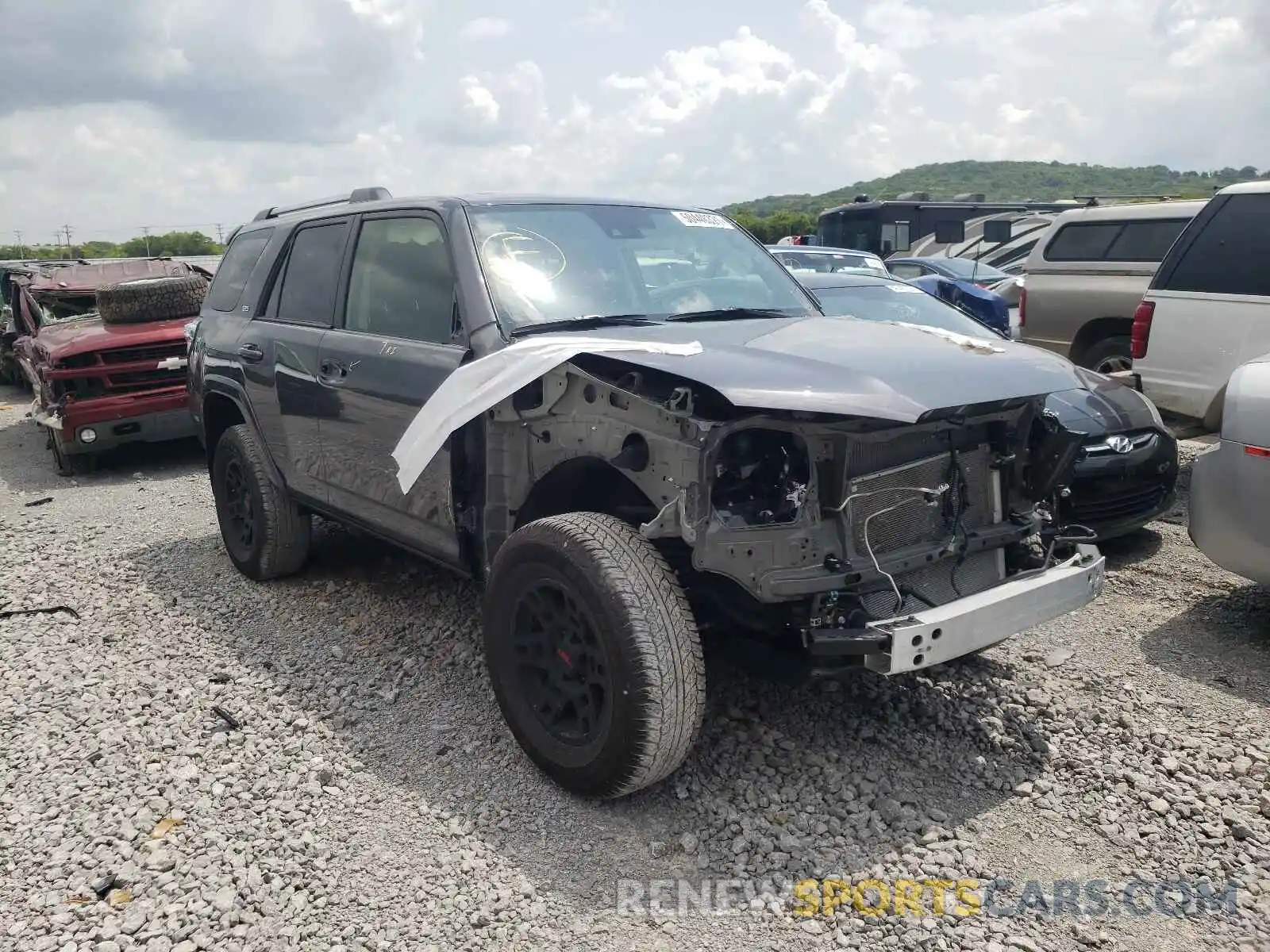 1 Photograph of a damaged car JTENU5JR6M5855259 TOYOTA 4RUNNER 2021