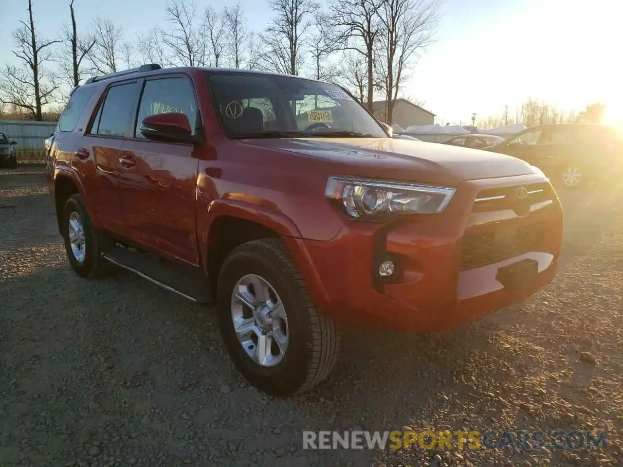 1 Photograph of a damaged car JTENU5JR6M5868125 TOYOTA 4RUNNER 2021