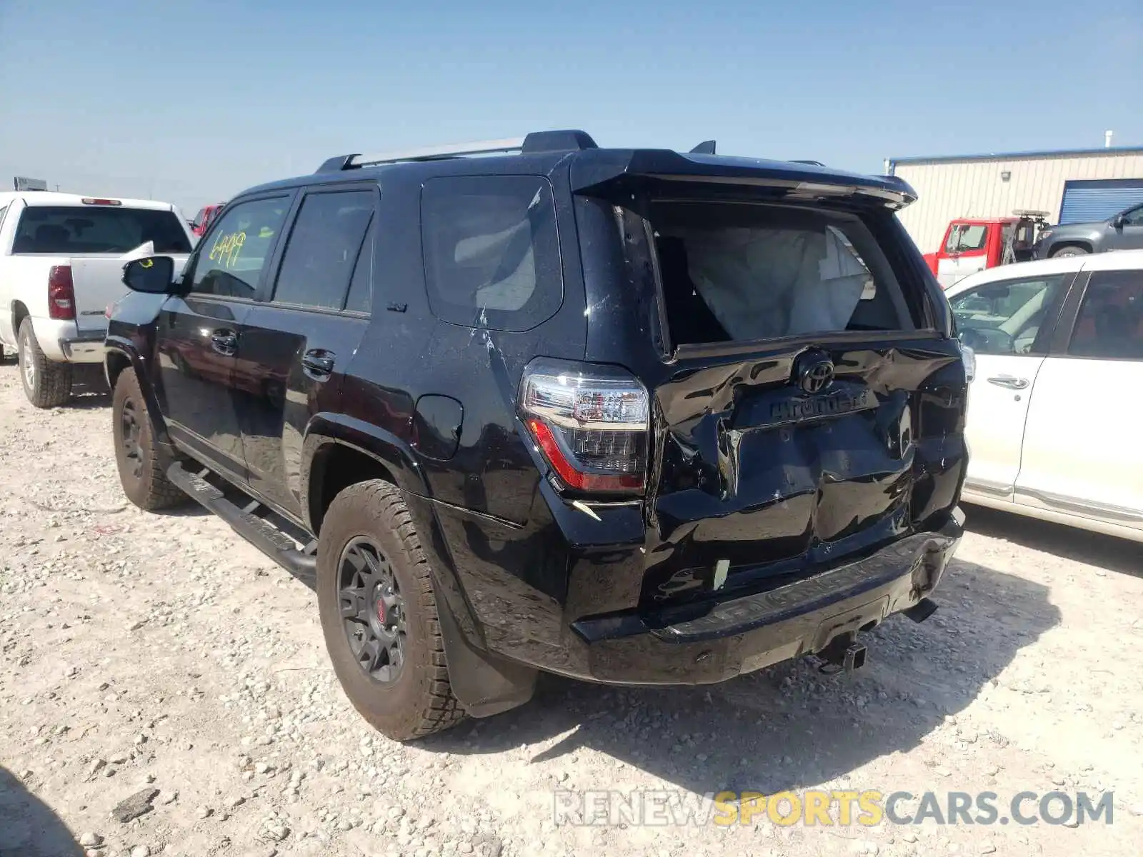 3 Photograph of a damaged car JTENU5JR6M5873955 TOYOTA 4RUNNER 2021