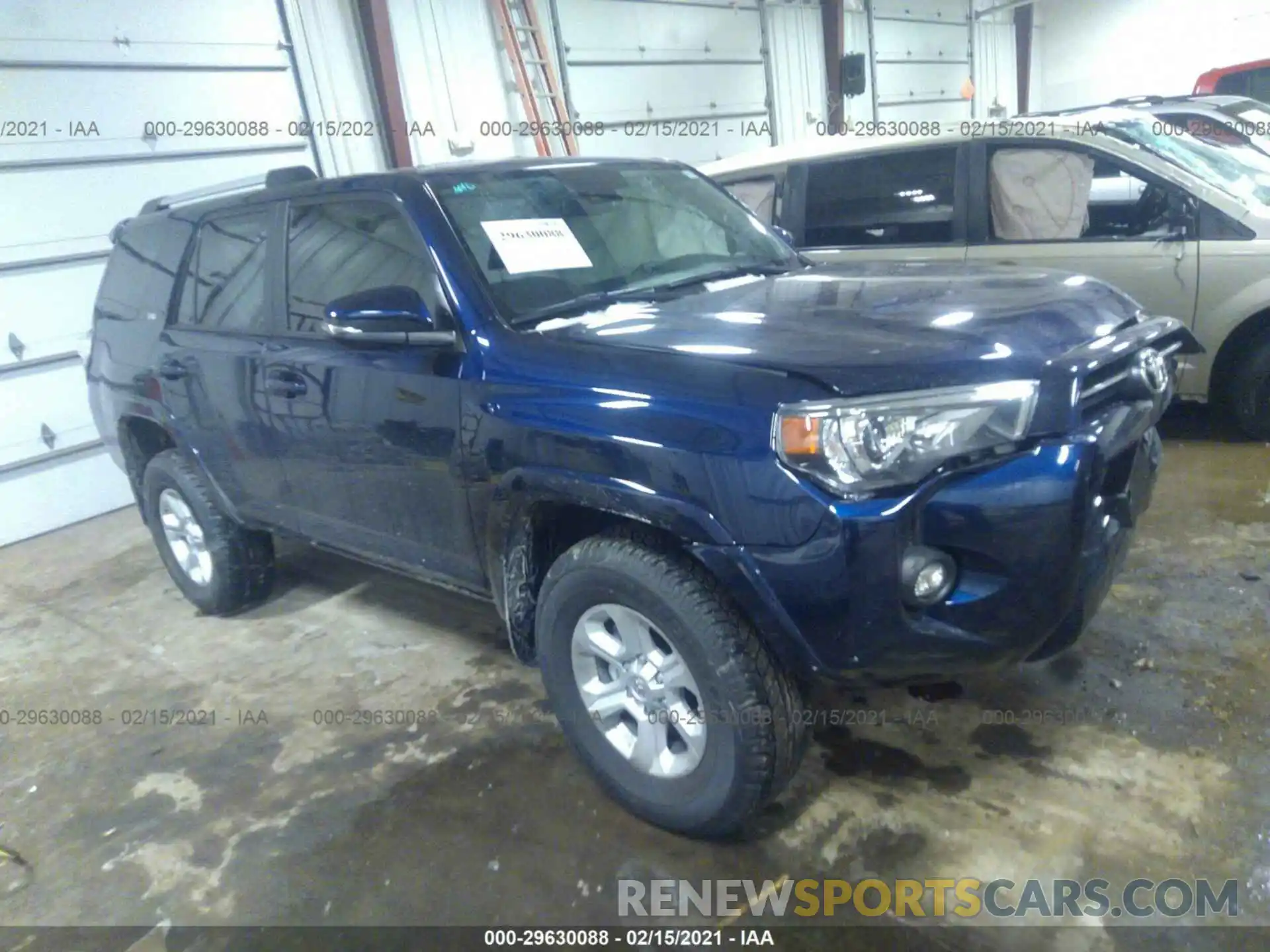 1 Photograph of a damaged car JTENU5JR6M5875432 TOYOTA 4RUNNER 2021