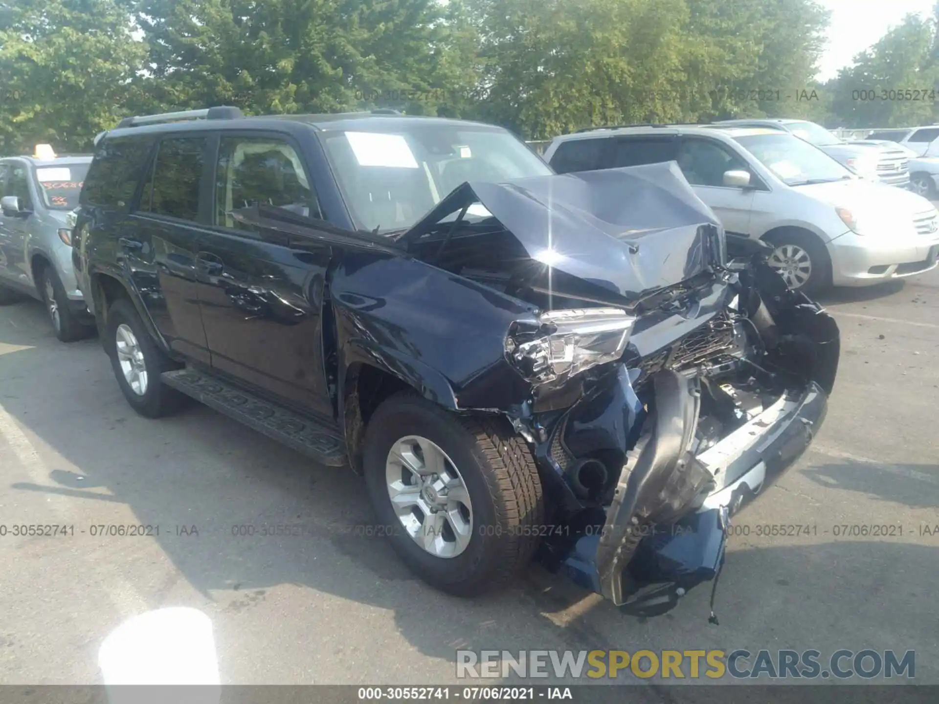 1 Photograph of a damaged car JTENU5JR6M5896376 TOYOTA 4RUNNER 2021