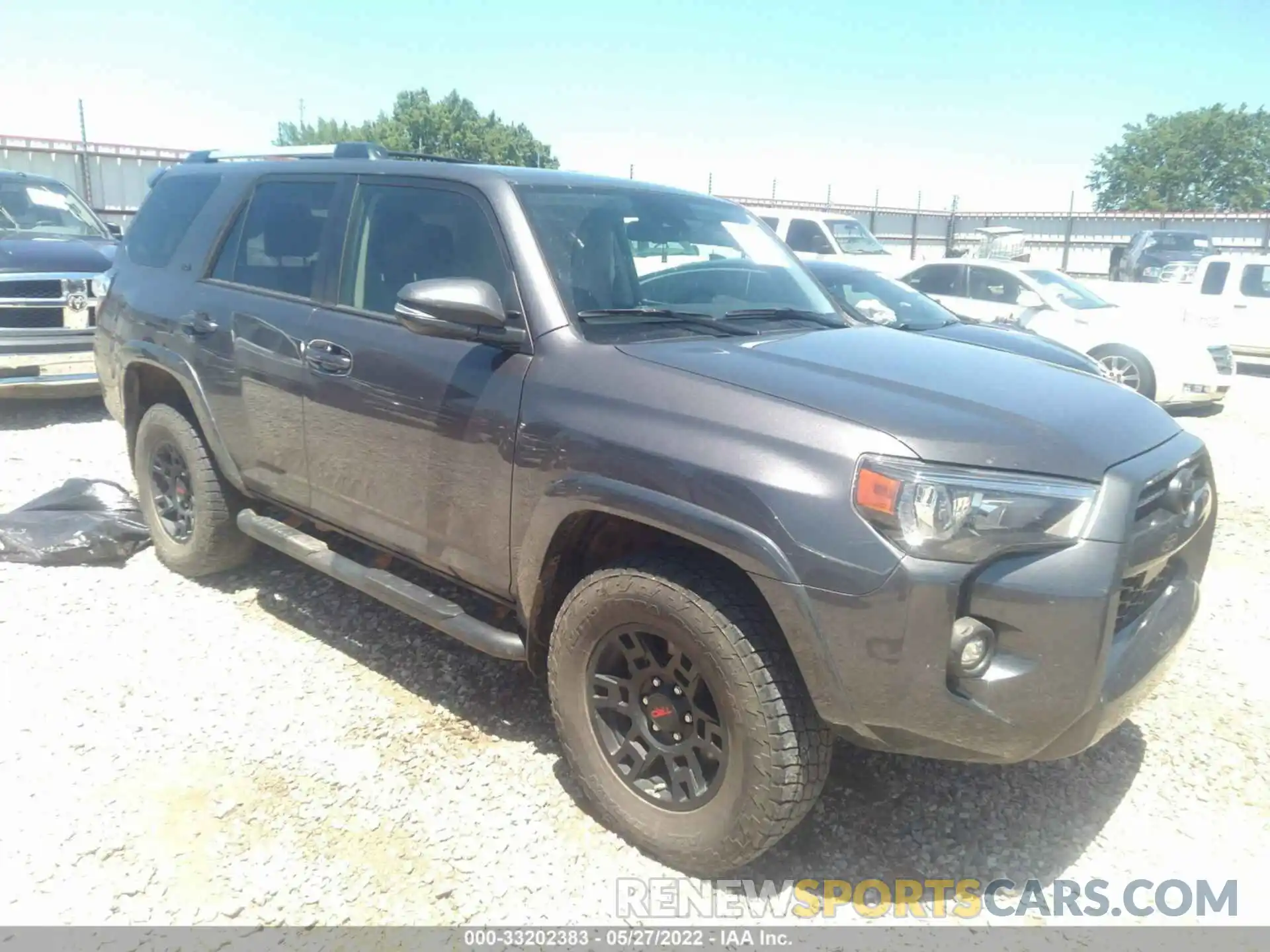 1 Photograph of a damaged car JTENU5JR6M5931739 TOYOTA 4RUNNER 2021