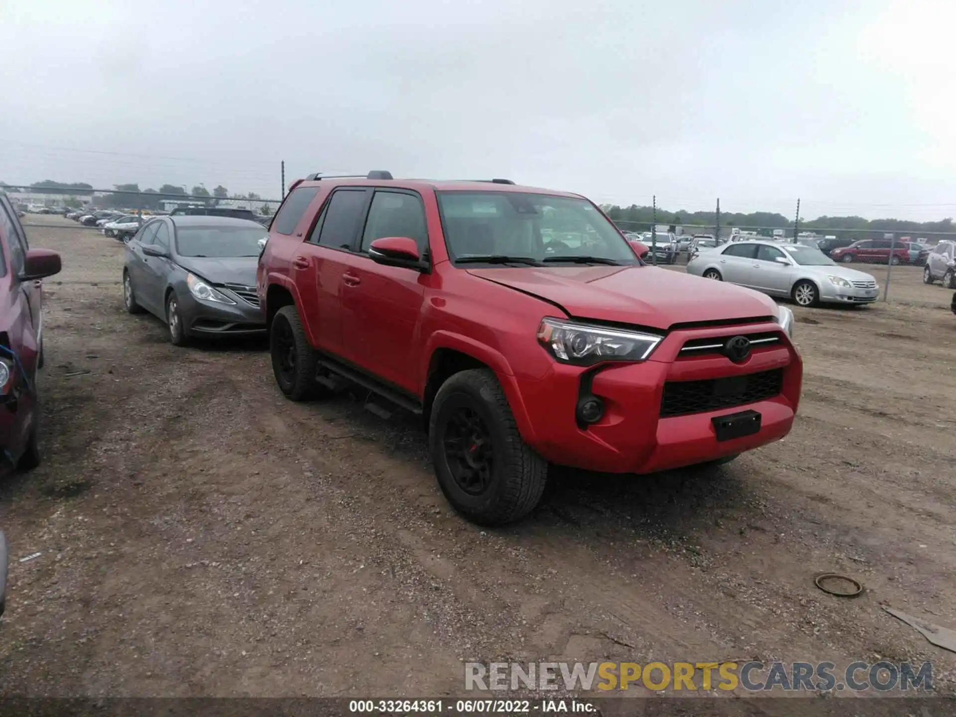 1 Photograph of a damaged car JTENU5JR6M5944636 TOYOTA 4RUNNER 2021