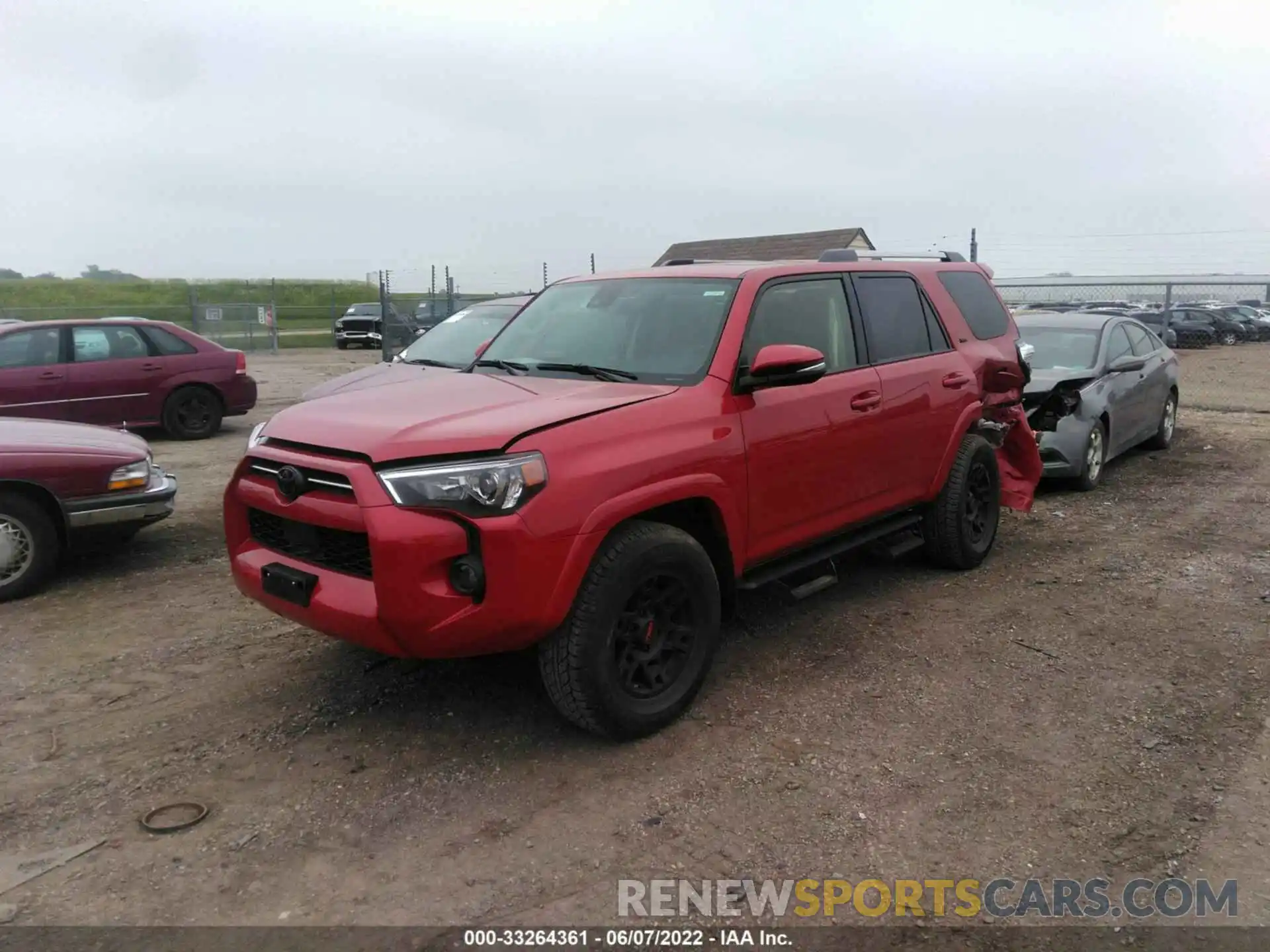 2 Photograph of a damaged car JTENU5JR6M5944636 TOYOTA 4RUNNER 2021