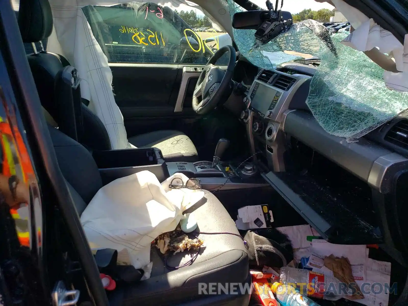 5 Photograph of a damaged car JTENU5JR7M5844349 TOYOTA 4RUNNER 2021