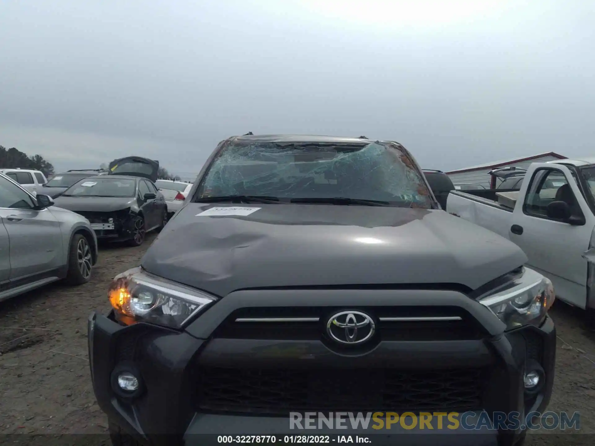 6 Photograph of a damaged car JTENU5JR7M5882325 TOYOTA 4RUNNER 2021