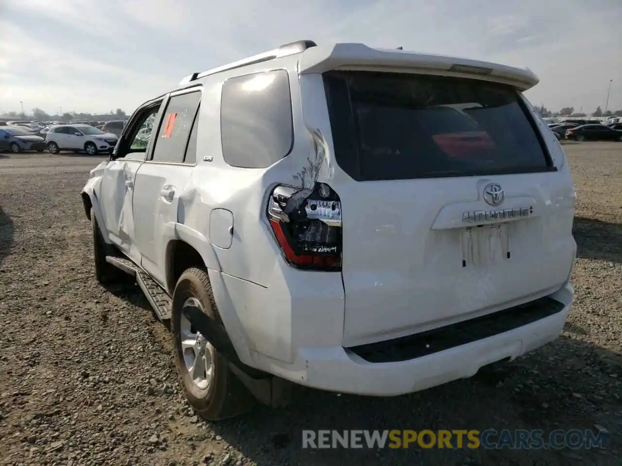 3 Photograph of a damaged car JTENU5JR7M5901472 TOYOTA 4RUNNER 2021