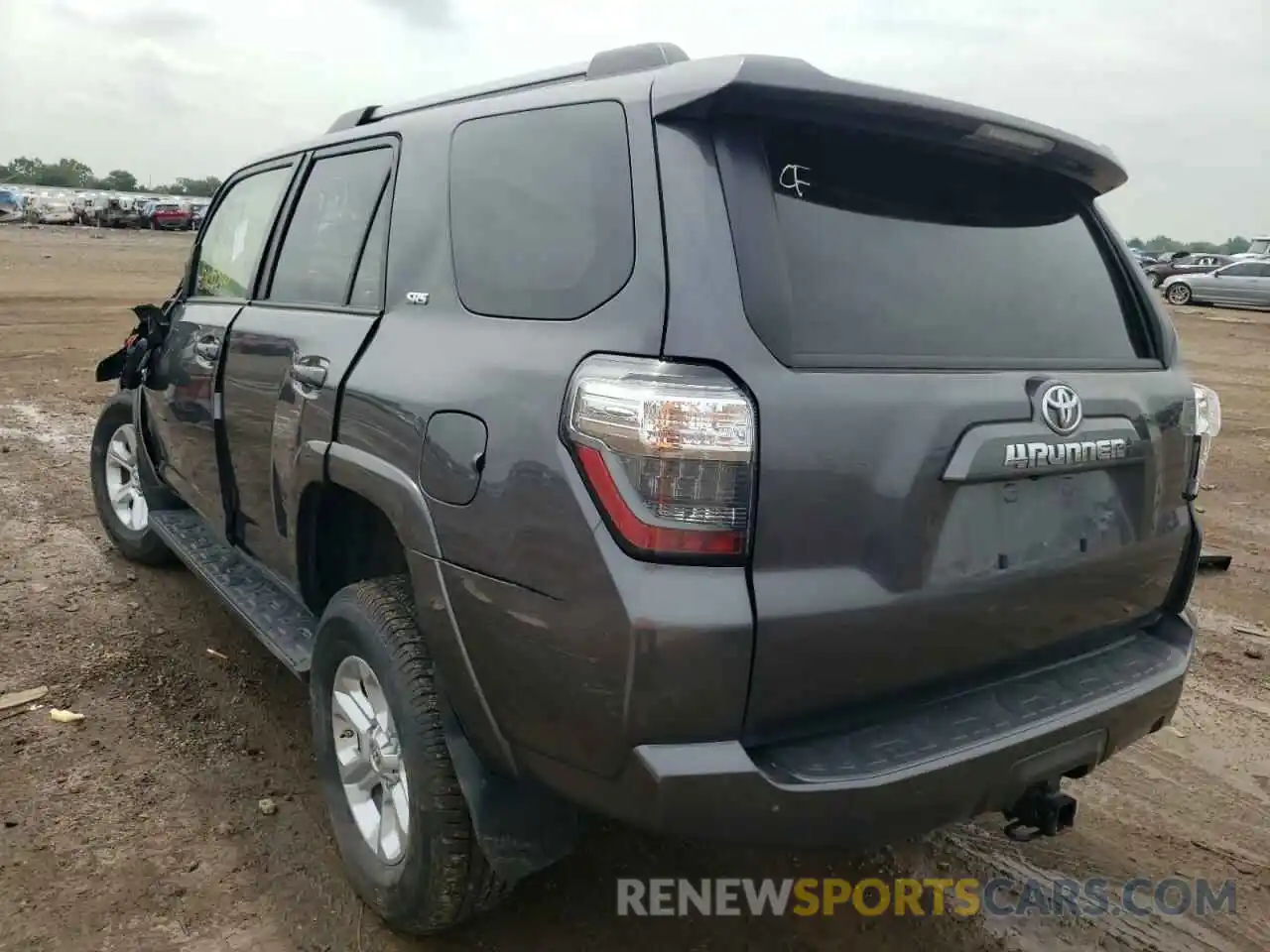 3 Photograph of a damaged car JTENU5JR7M5931670 TOYOTA 4RUNNER 2021