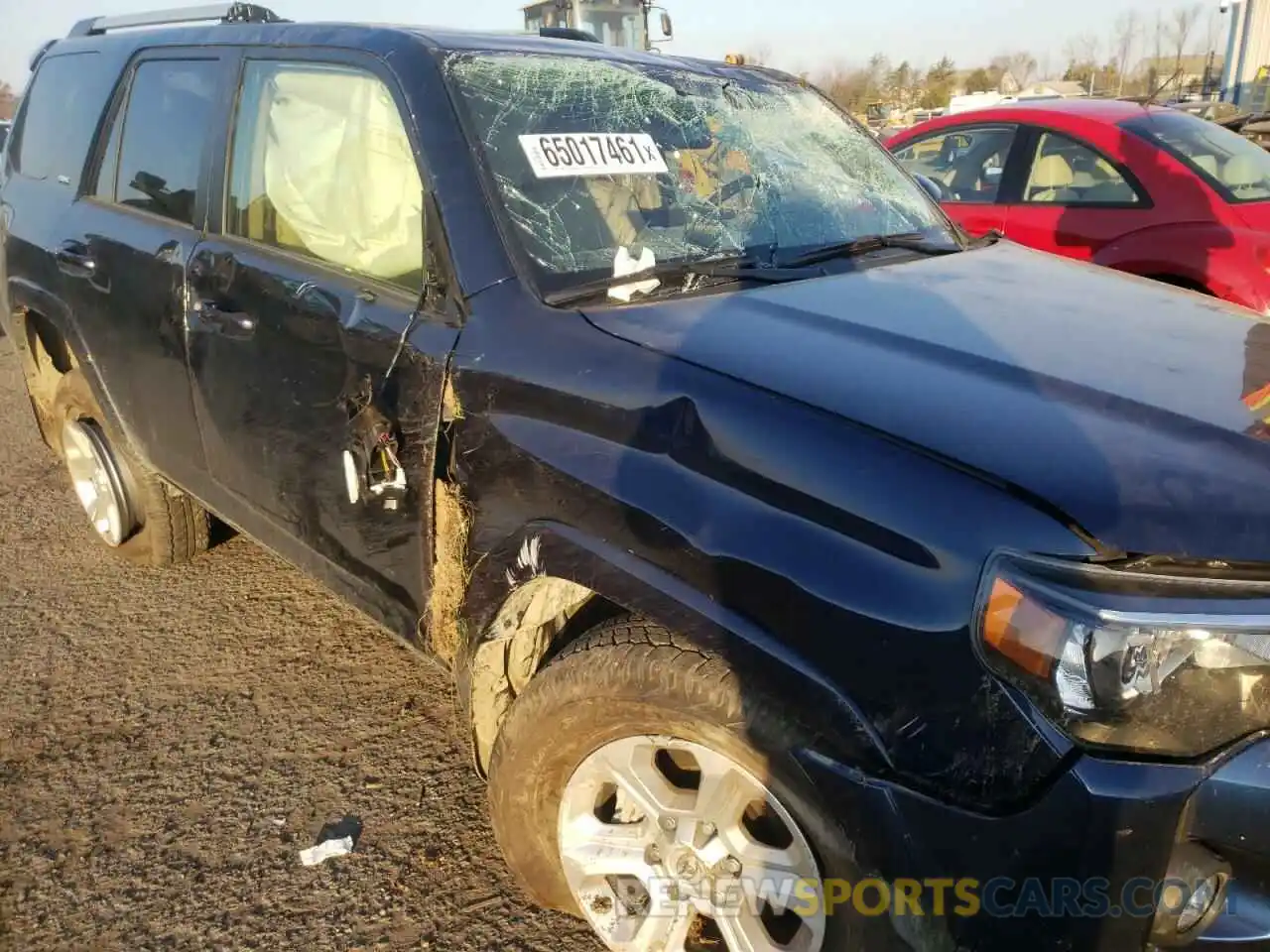 9 Photograph of a damaged car JTENU5JR7M5954236 TOYOTA 4RUNNER 2021