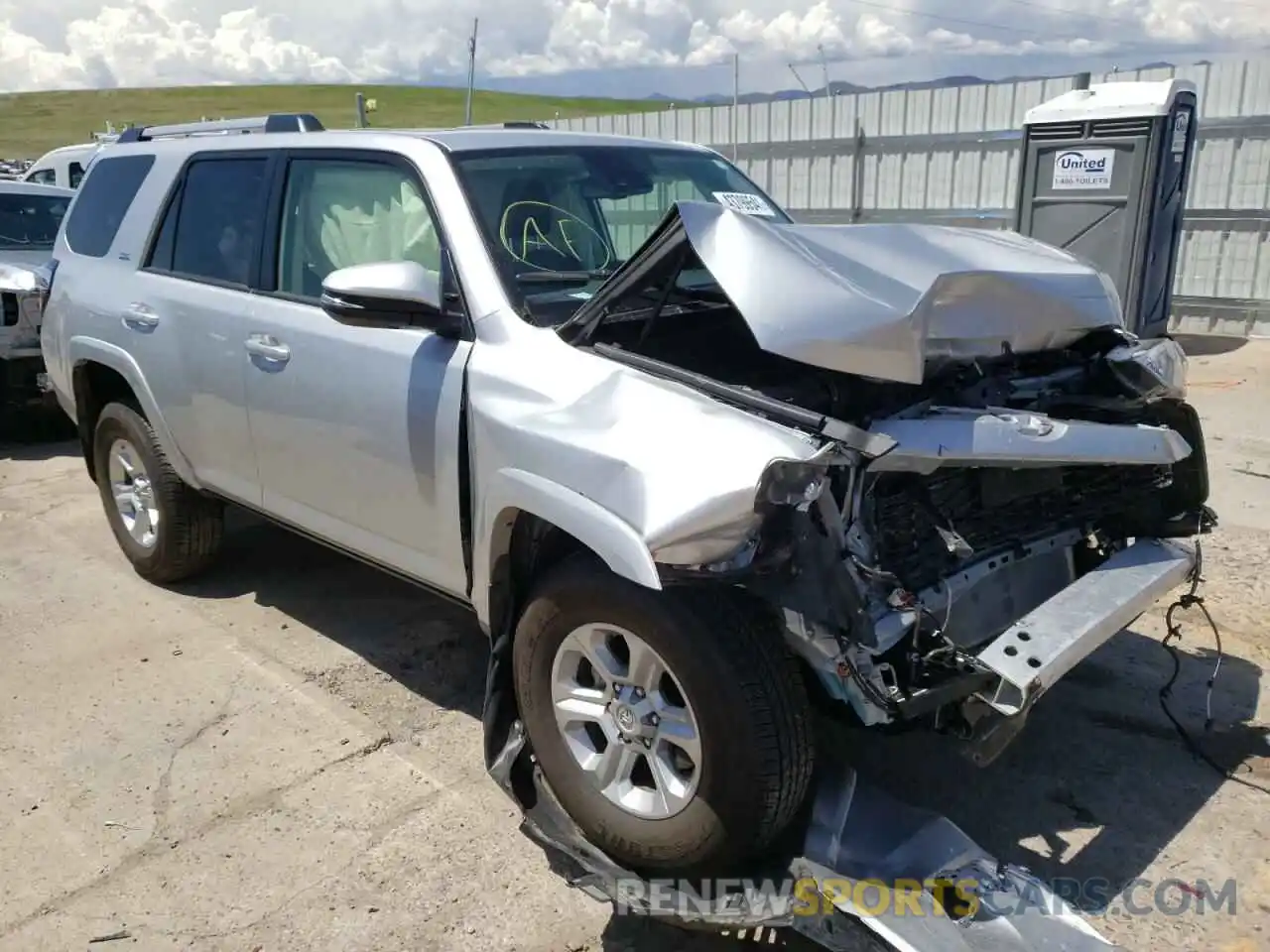 1 Photograph of a damaged car JTENU5JR8M5851472 TOYOTA 4RUNNER 2021