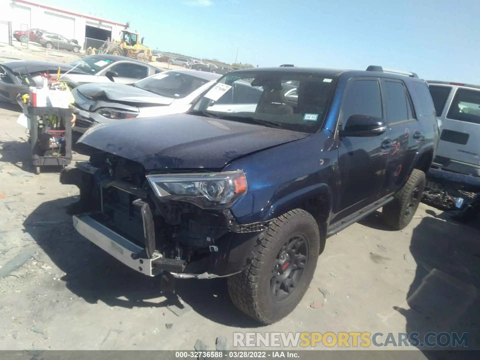 2 Photograph of a damaged car JTENU5JR8M5852752 TOYOTA 4RUNNER 2021