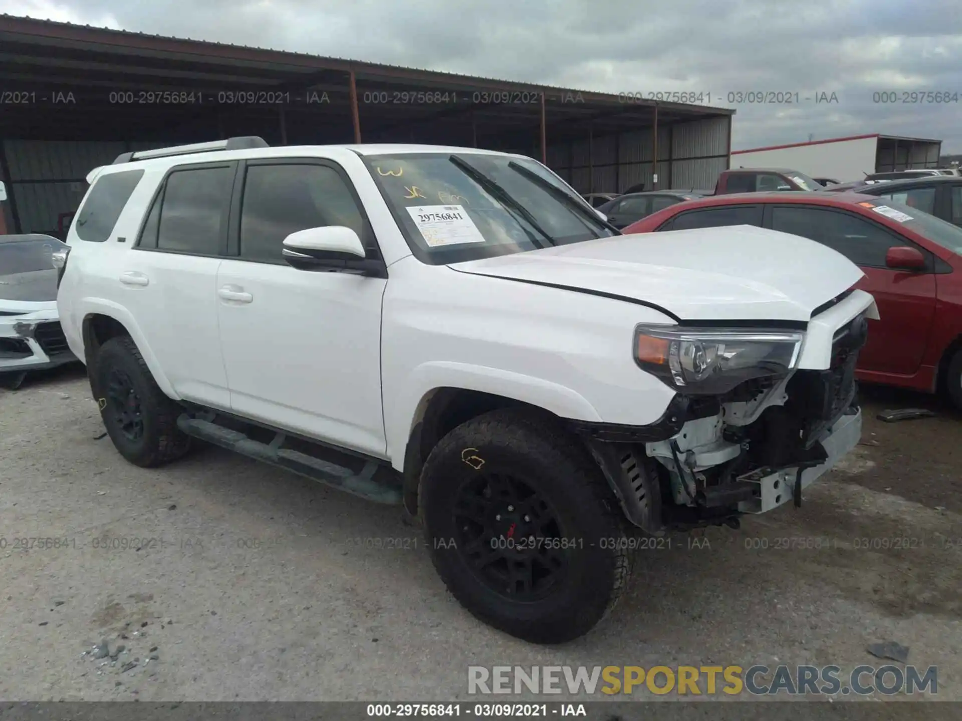 1 Photograph of a damaged car JTENU5JR8M5870460 TOYOTA 4RUNNER 2021