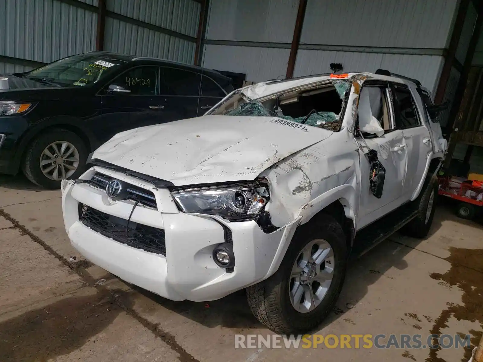 2 Photograph of a damaged car JTENU5JR8M5877599 TOYOTA 4RUNNER 2021