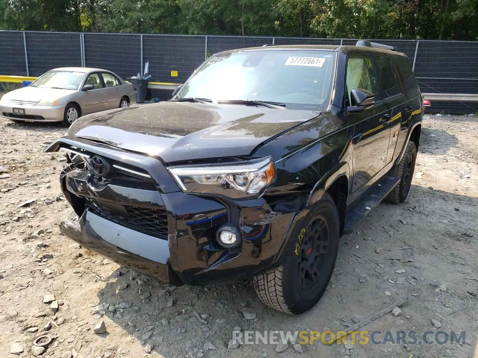 2 Photograph of a damaged car JTENU5JR8M5899330 TOYOTA 4RUNNER 2021