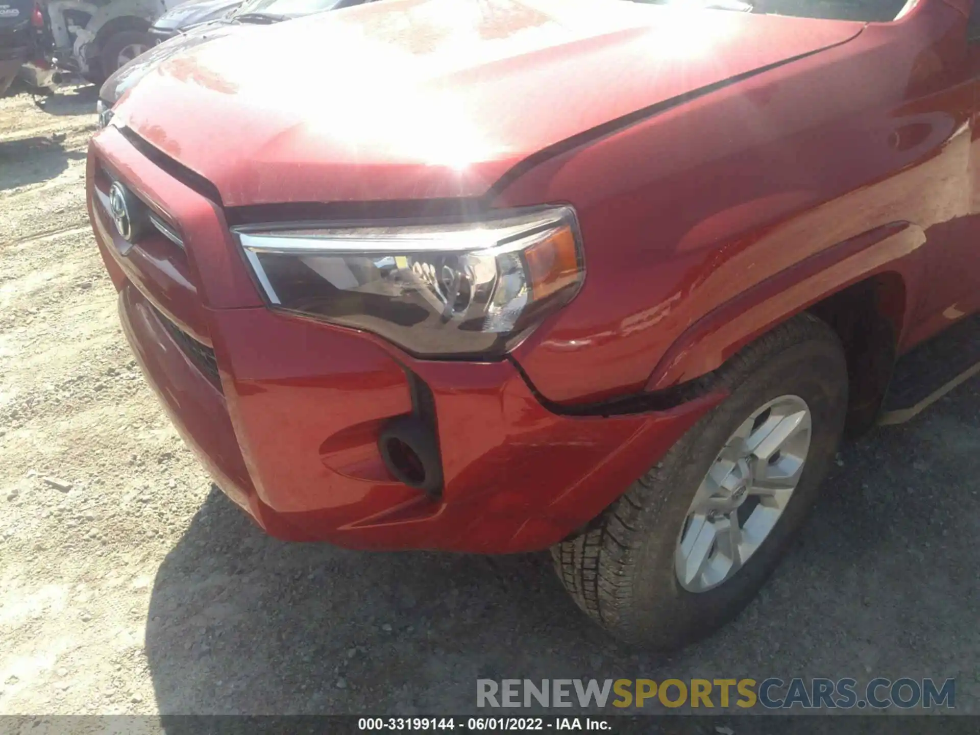 6 Photograph of a damaged car JTENU5JR8M5931578 TOYOTA 4RUNNER 2021