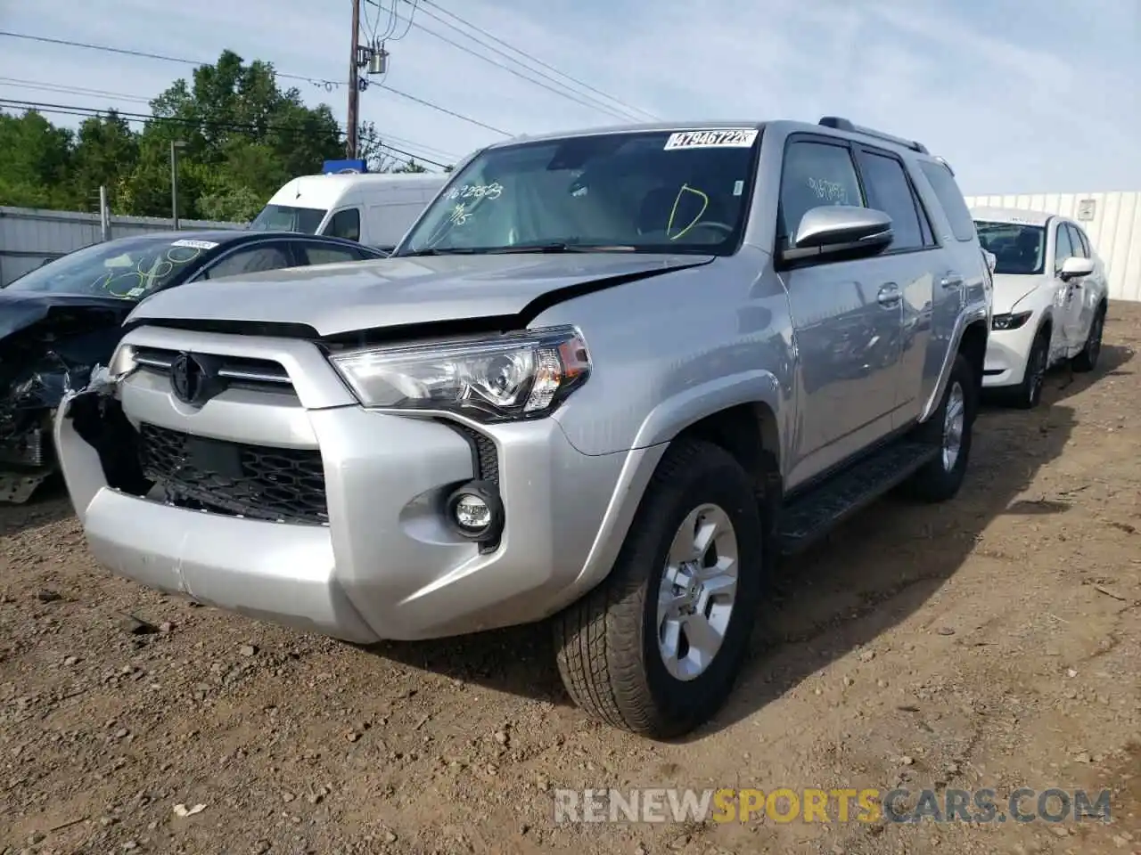 2 Photograph of a damaged car JTENU5JR8M5934349 TOYOTA 4RUNNER 2021