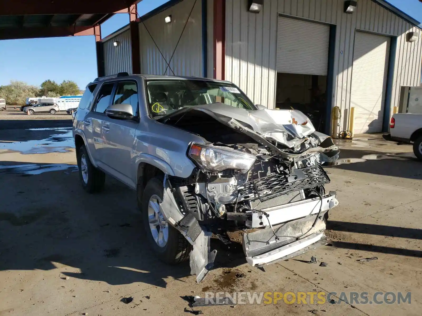 1 Photograph of a damaged car JTENU5JR8M5942967 TOYOTA 4RUNNER 2021