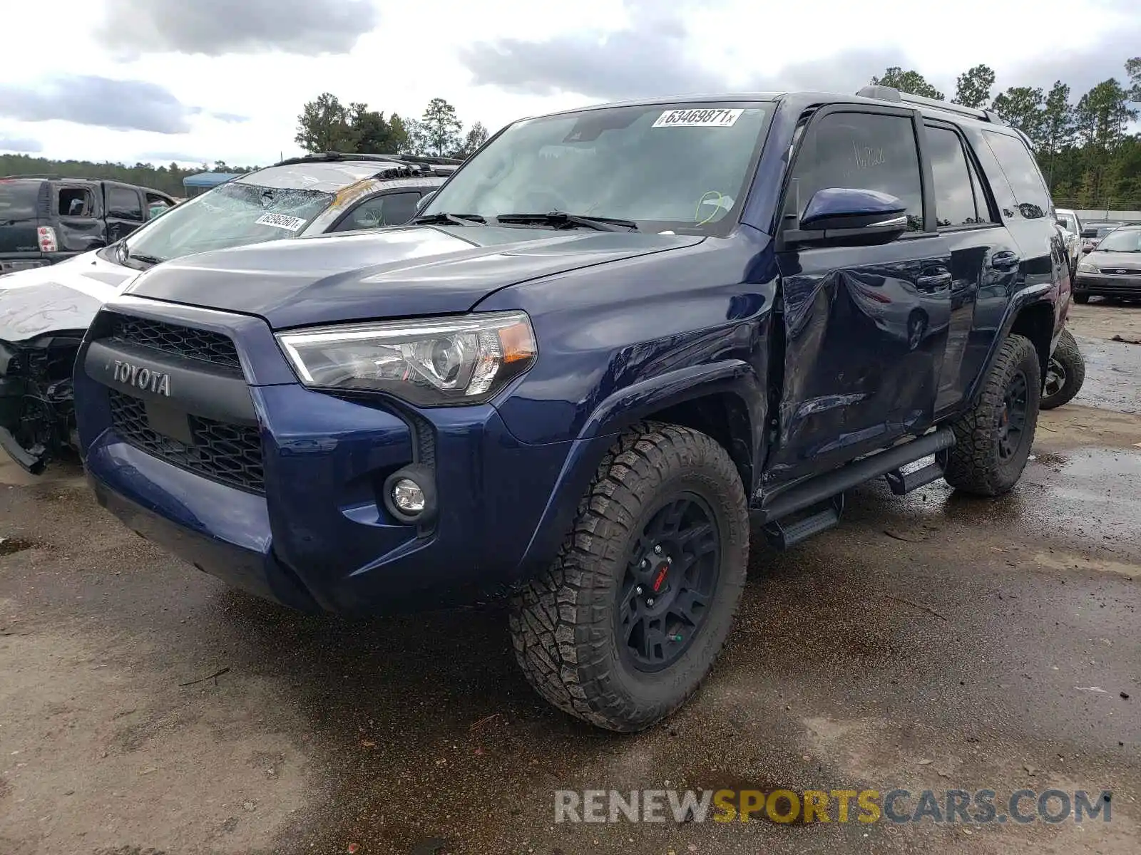 2 Photograph of a damaged car JTENU5JR9M5865297 TOYOTA 4RUNNER 2021