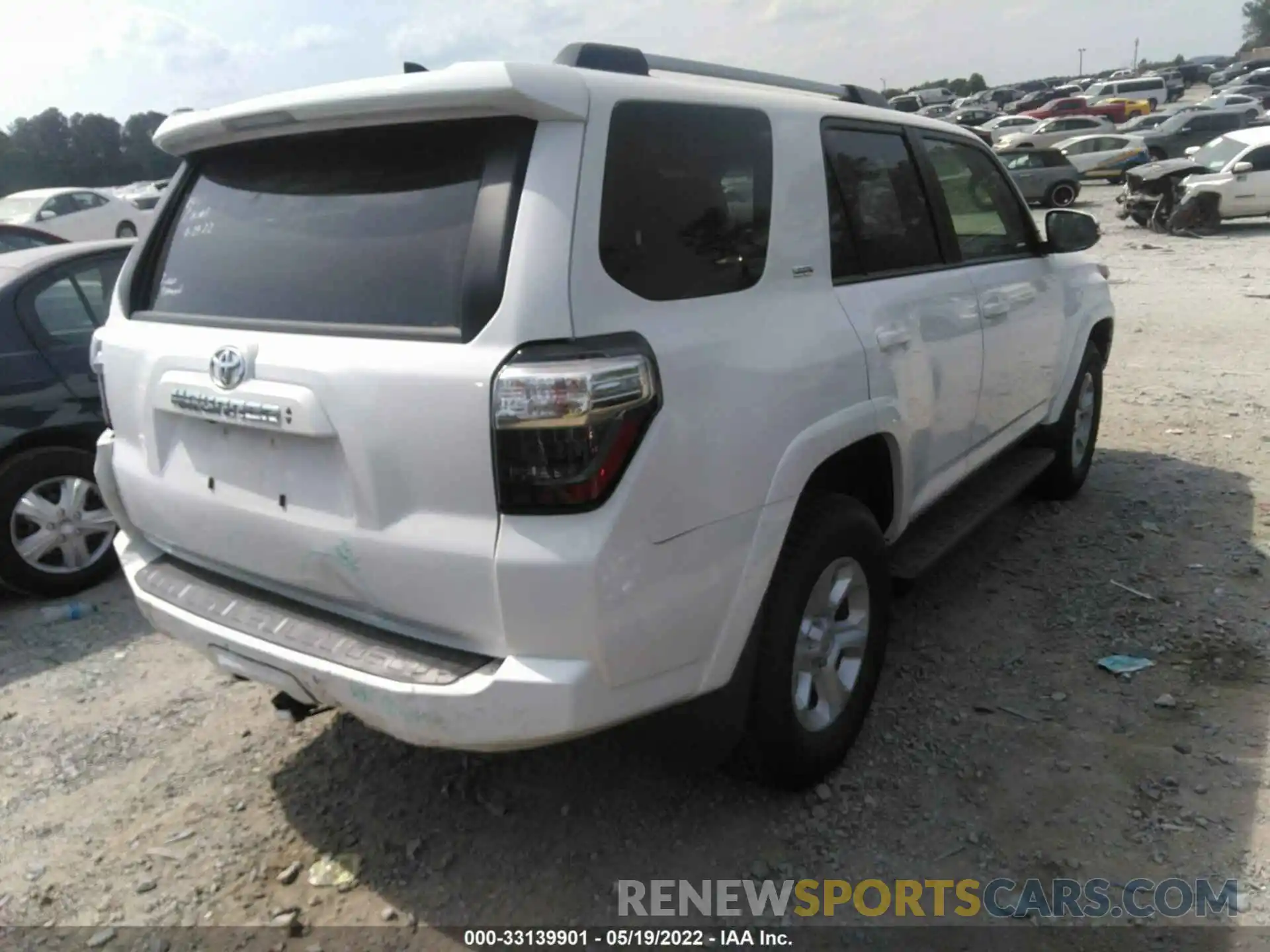 4 Фотография поврежденного автомобиля JTENU5JR9M5928978 TOYOTA 4RUNNER 2021