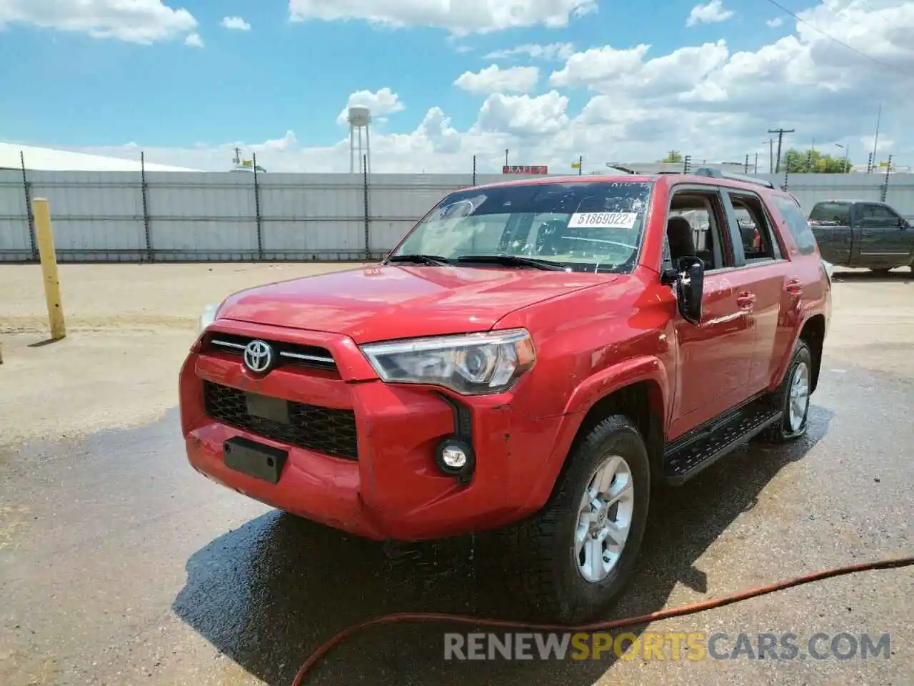 2 Photograph of a damaged car JTENU5JR9M5931671 TOYOTA 4RUNNER 2021