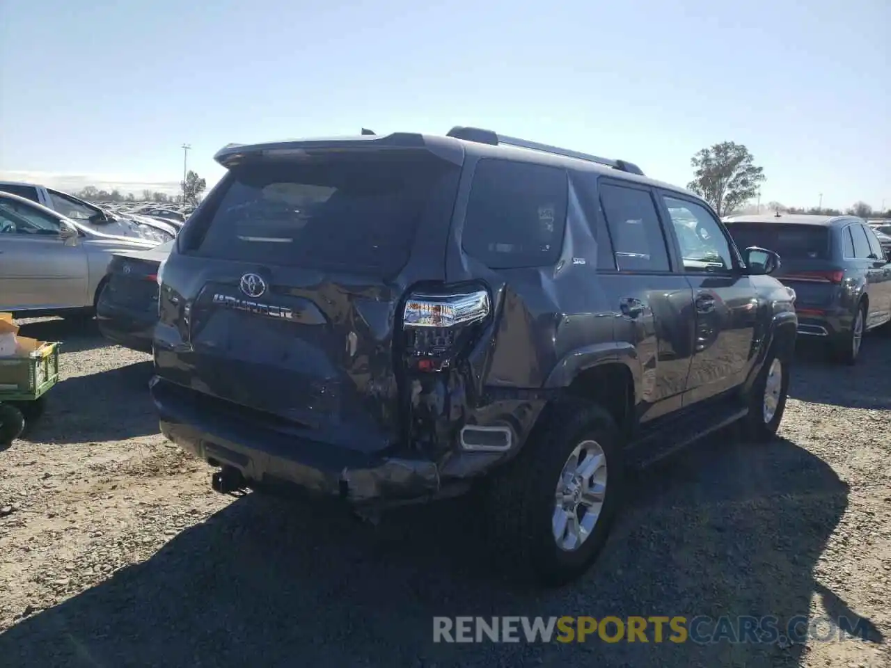 9 Photograph of a damaged car JTENU5JR9M5932349 TOYOTA 4RUNNER 2021