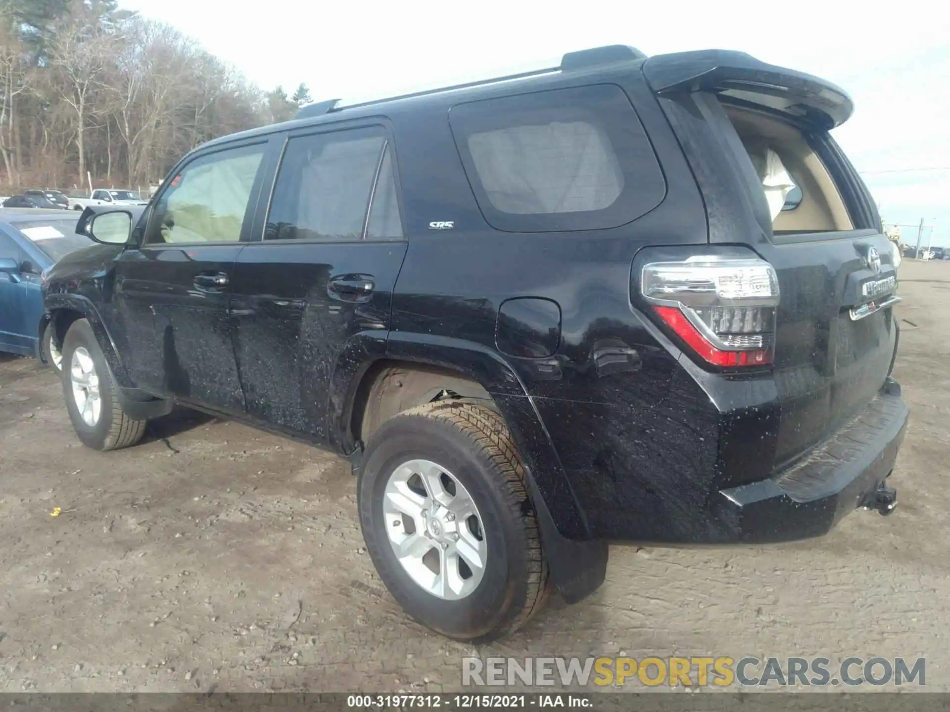 3 Photograph of a damaged car JTENU5JRXM5869486 TOYOTA 4RUNNER 2021