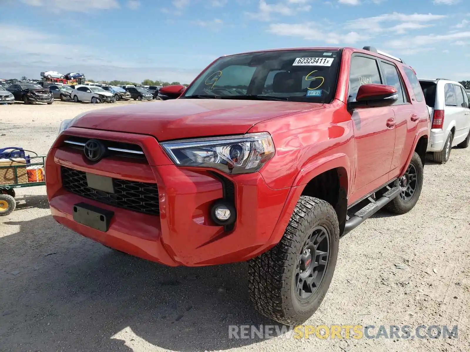 2 Photograph of a damaged car JTENU5JRXM5872422 TOYOTA 4RUNNER 2021