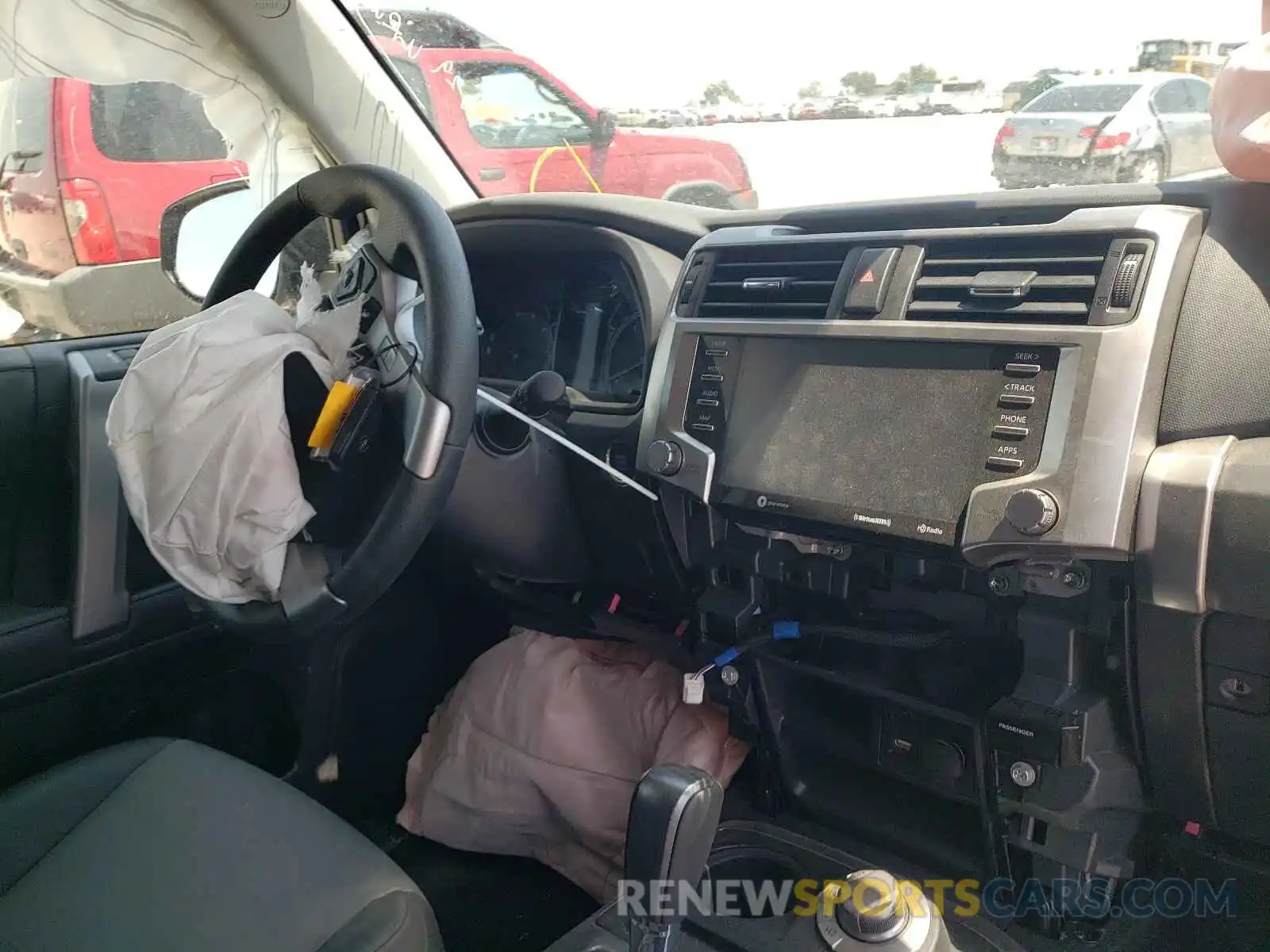 9 Photograph of a damaged car JTENU5JRXM5901272 TOYOTA 4RUNNER 2021