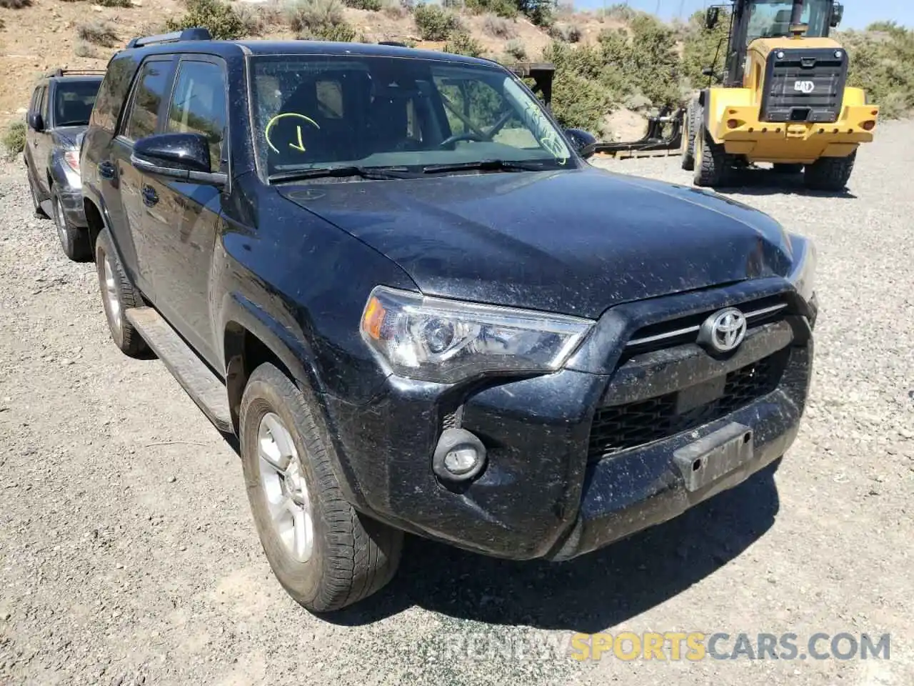 1 Photograph of a damaged car JTENU5JRXM5904107 TOYOTA 4RUNNER 2021