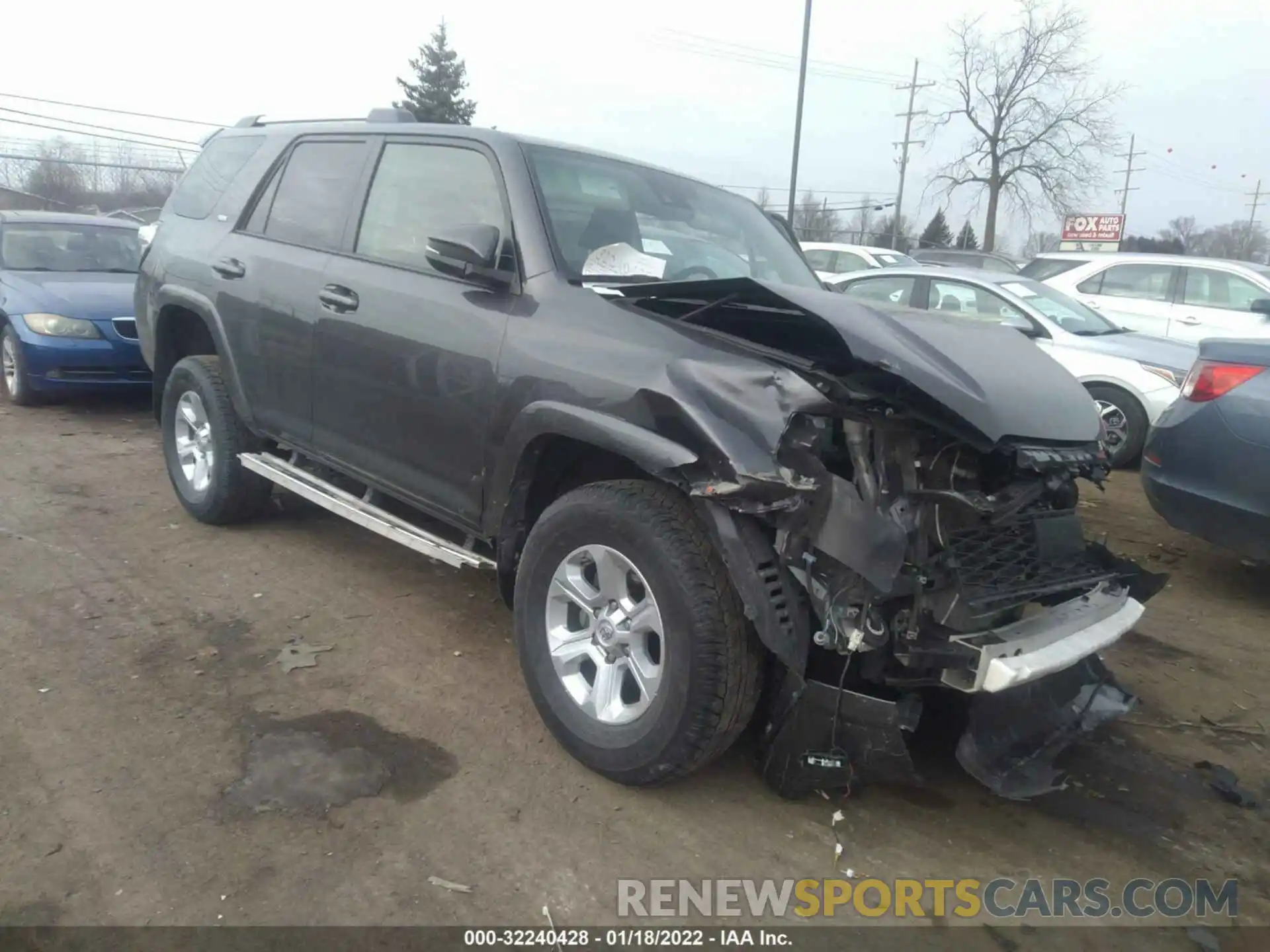 1 Photograph of a damaged car JTENU5JRXM5905600 TOYOTA 4RUNNER 2021