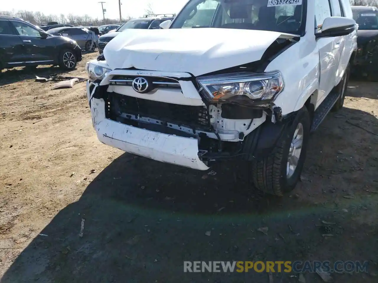 9 Photograph of a damaged car JTENU5JRXM5929329 TOYOTA 4RUNNER 2021