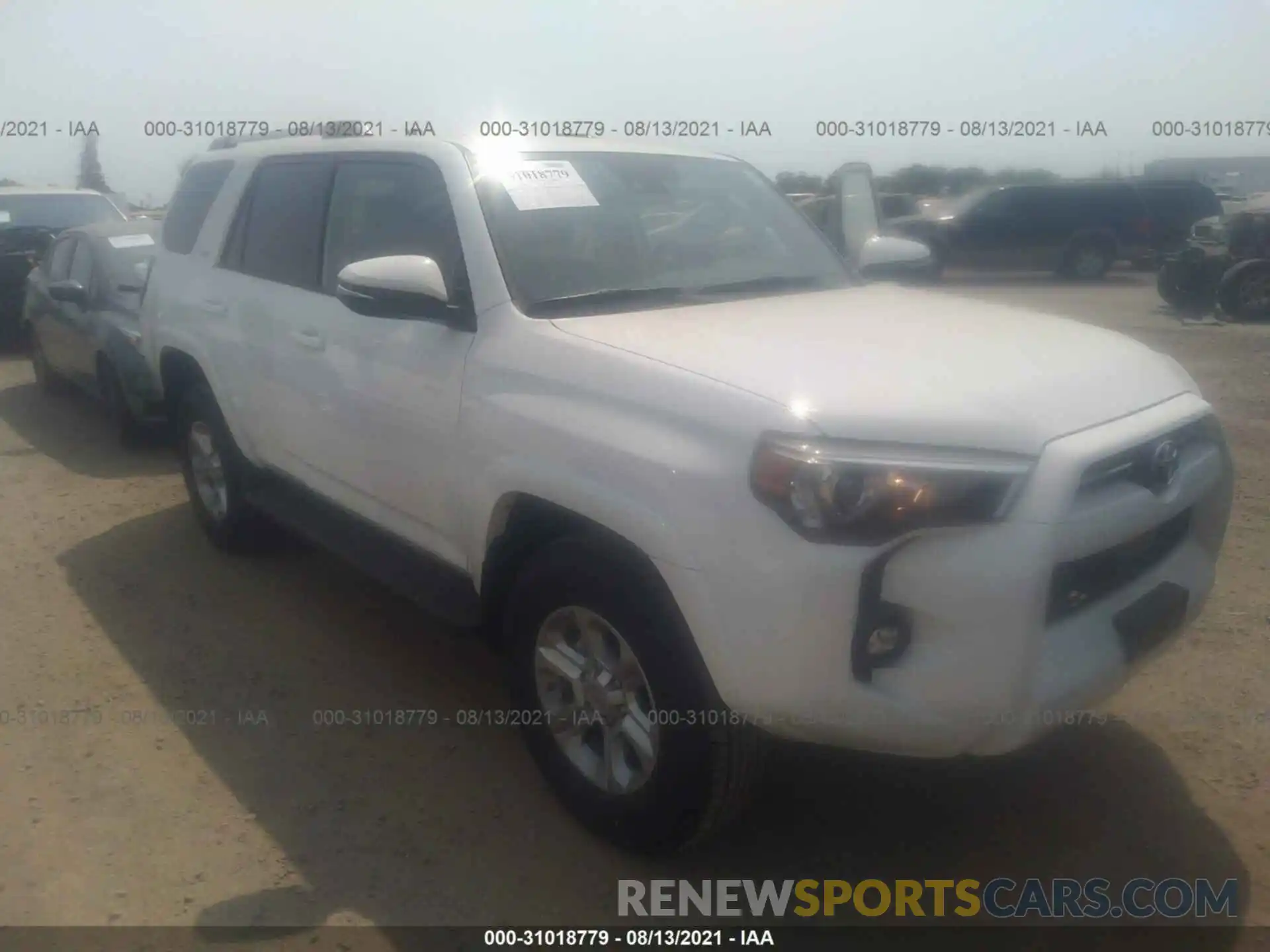 1 Фотография поврежденного автомобиля JTENU5JRXM5934742 TOYOTA 4RUNNER 2021