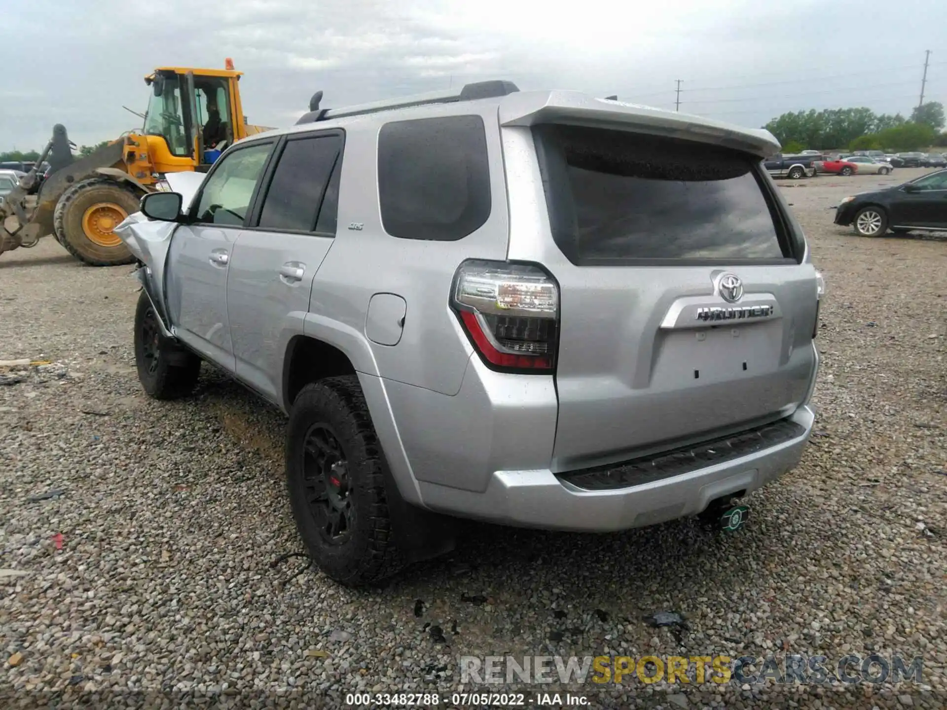 3 Фотография поврежденного автомобиля JTENU5JRXM5965604 TOYOTA 4RUNNER 2021