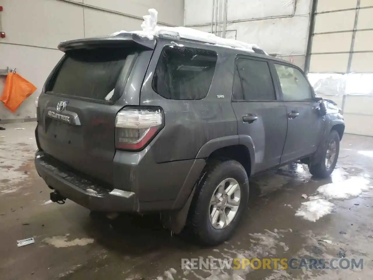 4 Фотография поврежденного автомобиля JTENU5JRXM5970897 TOYOTA 4RUNNER 2021