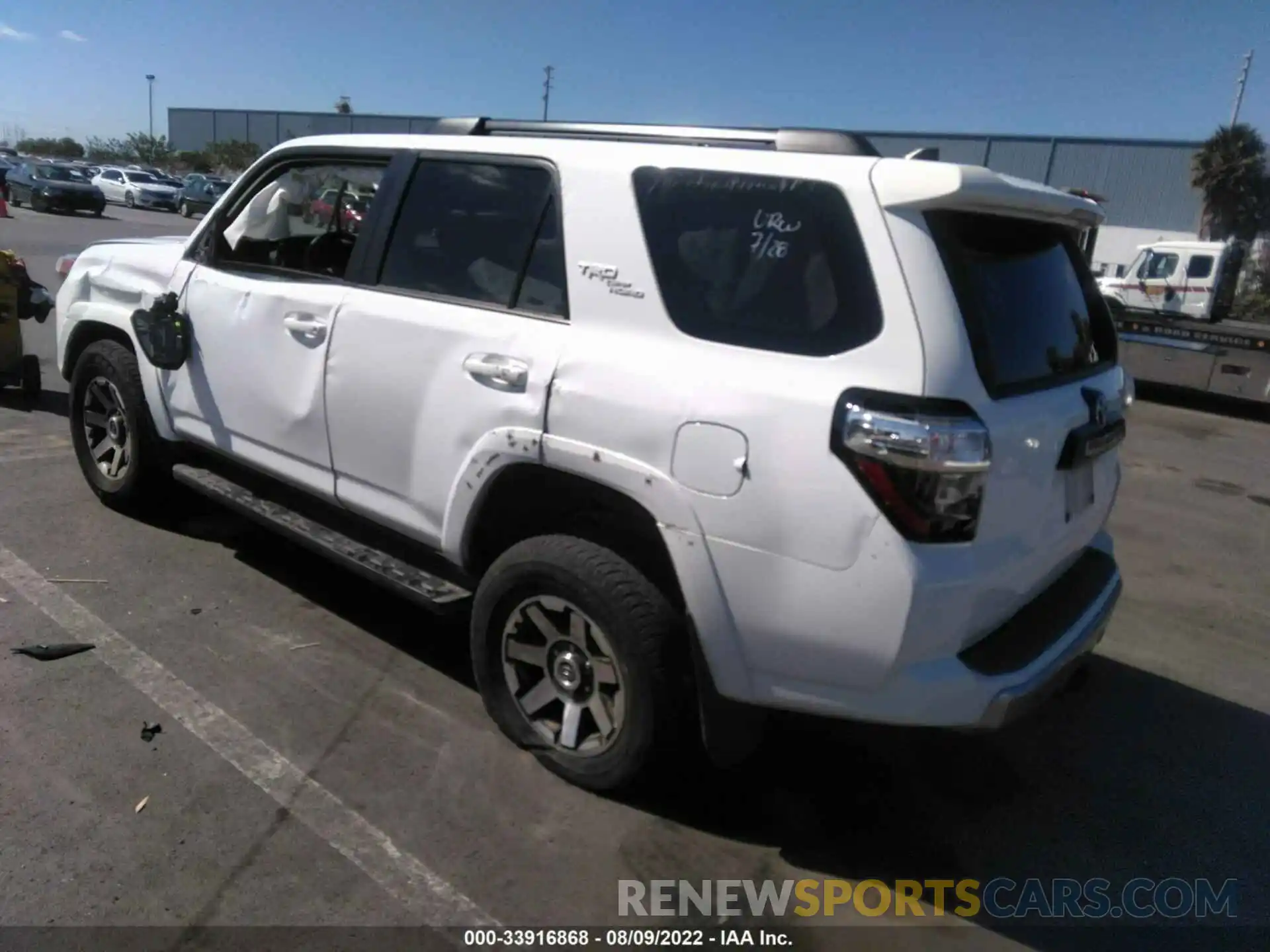 3 Photograph of a damaged car JTEPU5JR1M5936467 TOYOTA 4RUNNER 2021