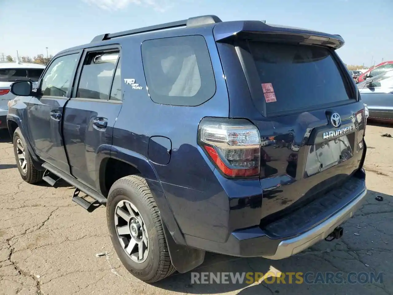 3 Photograph of a damaged car JTEPU5JR2M5925994 TOYOTA 4RUNNER 2021