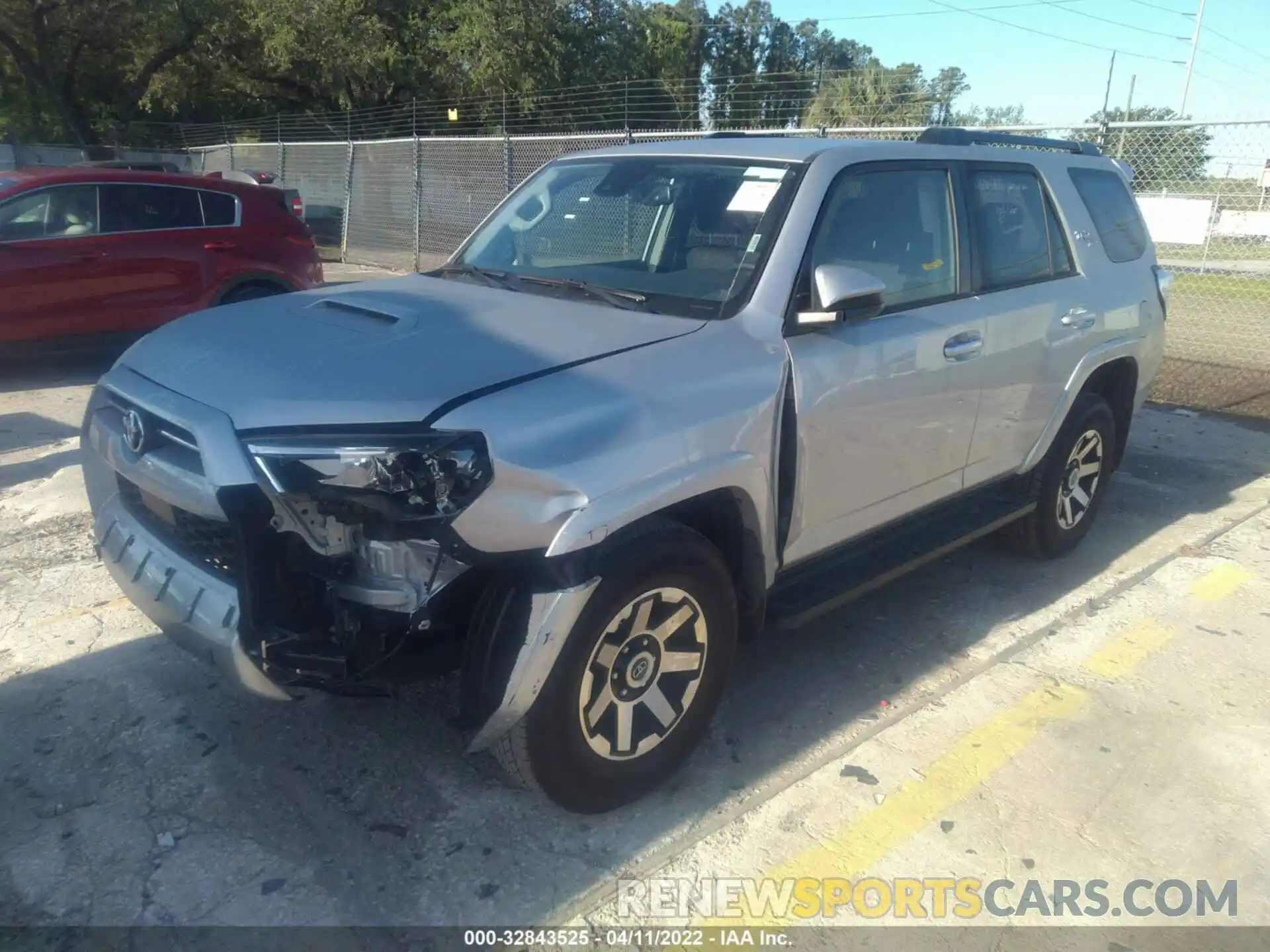 2 Photograph of a damaged car JTEPU5JR2M5935277 TOYOTA 4RUNNER 2021