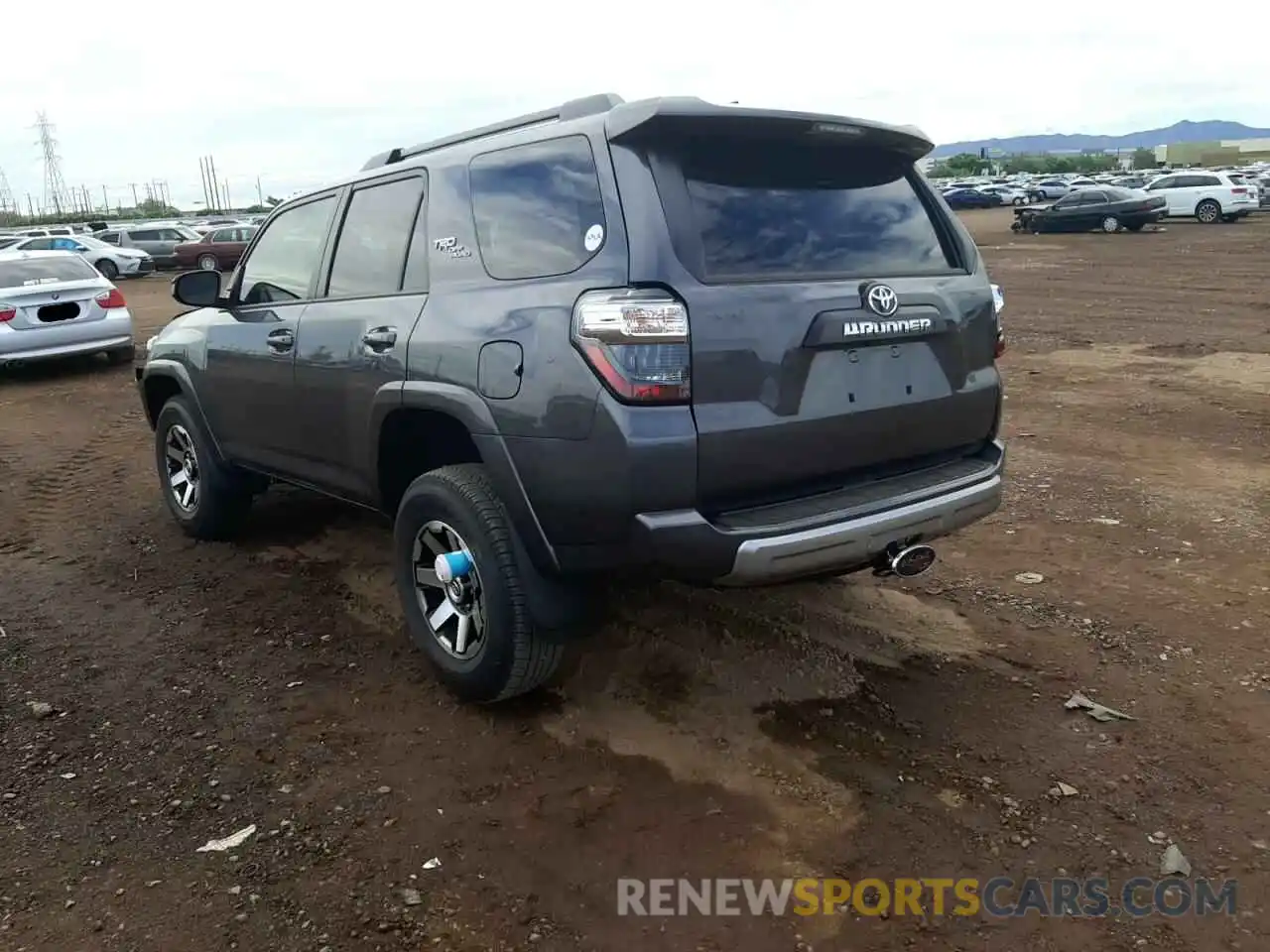 3 Photograph of a damaged car JTEPU5JR3M5925292 TOYOTA 4RUNNER 2021