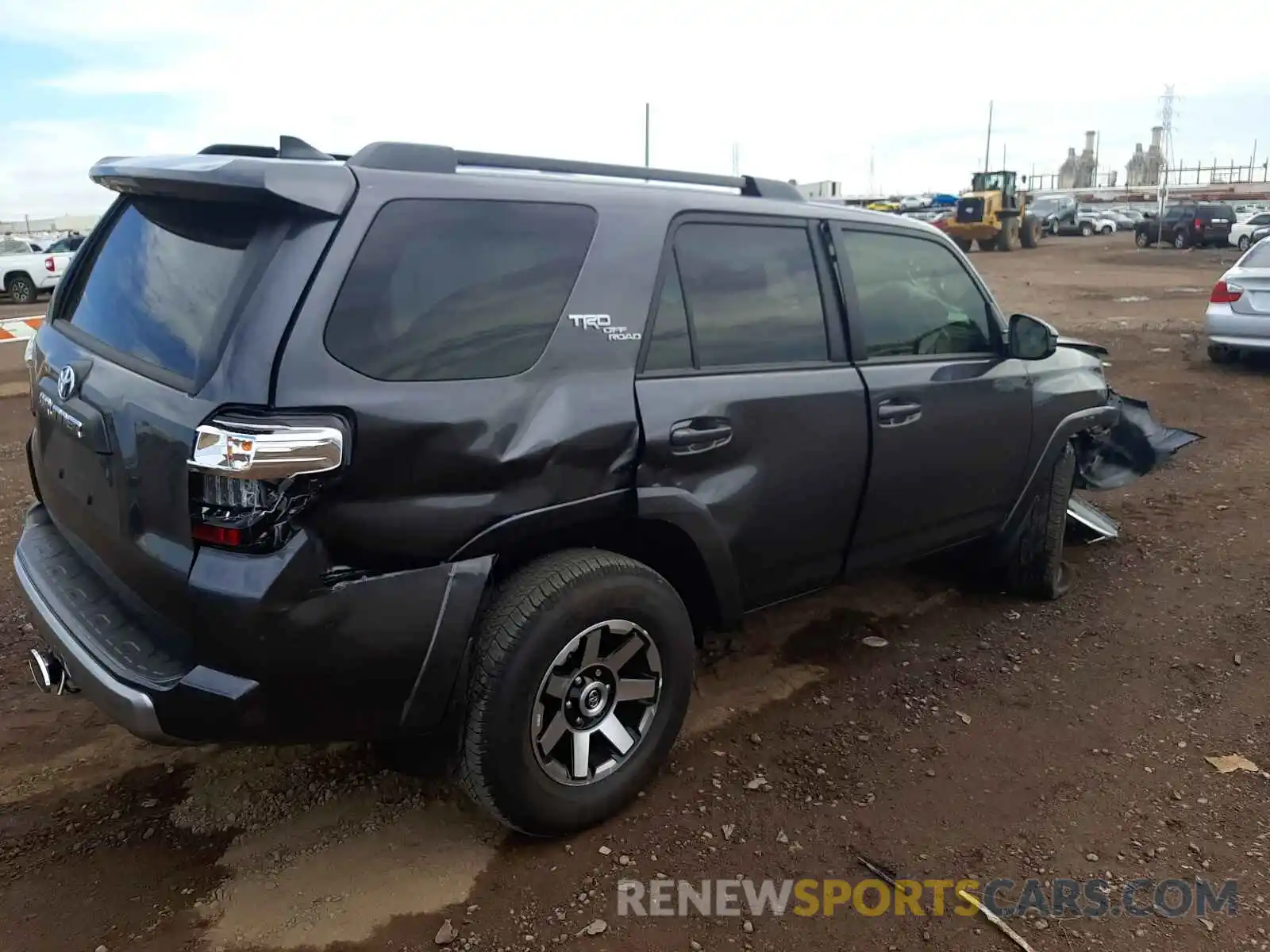 9 Photograph of a damaged car JTEPU5JR3M5925292 TOYOTA 4RUNNER 2021