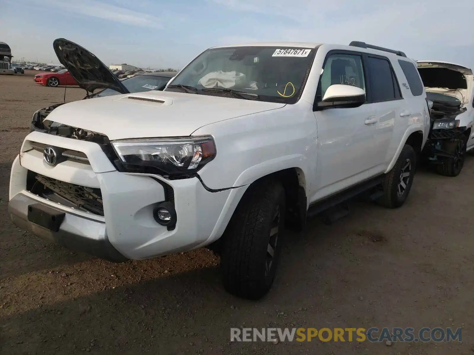 2 Photograph of a damaged car JTEPU5JR4M5917010 TOYOTA 4RUNNER 2021