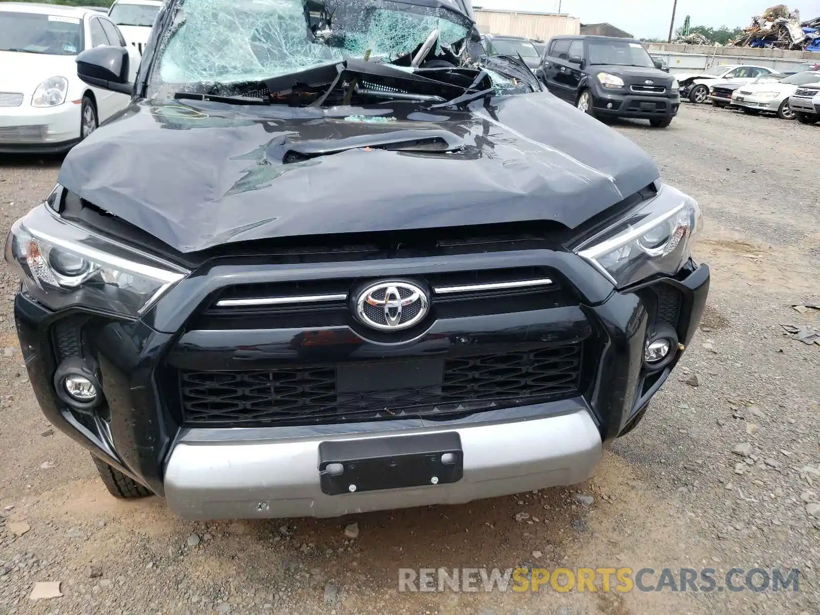 9 Photograph of a damaged car JTEPU5JR4M5920070 TOYOTA 4RUNNER 2021